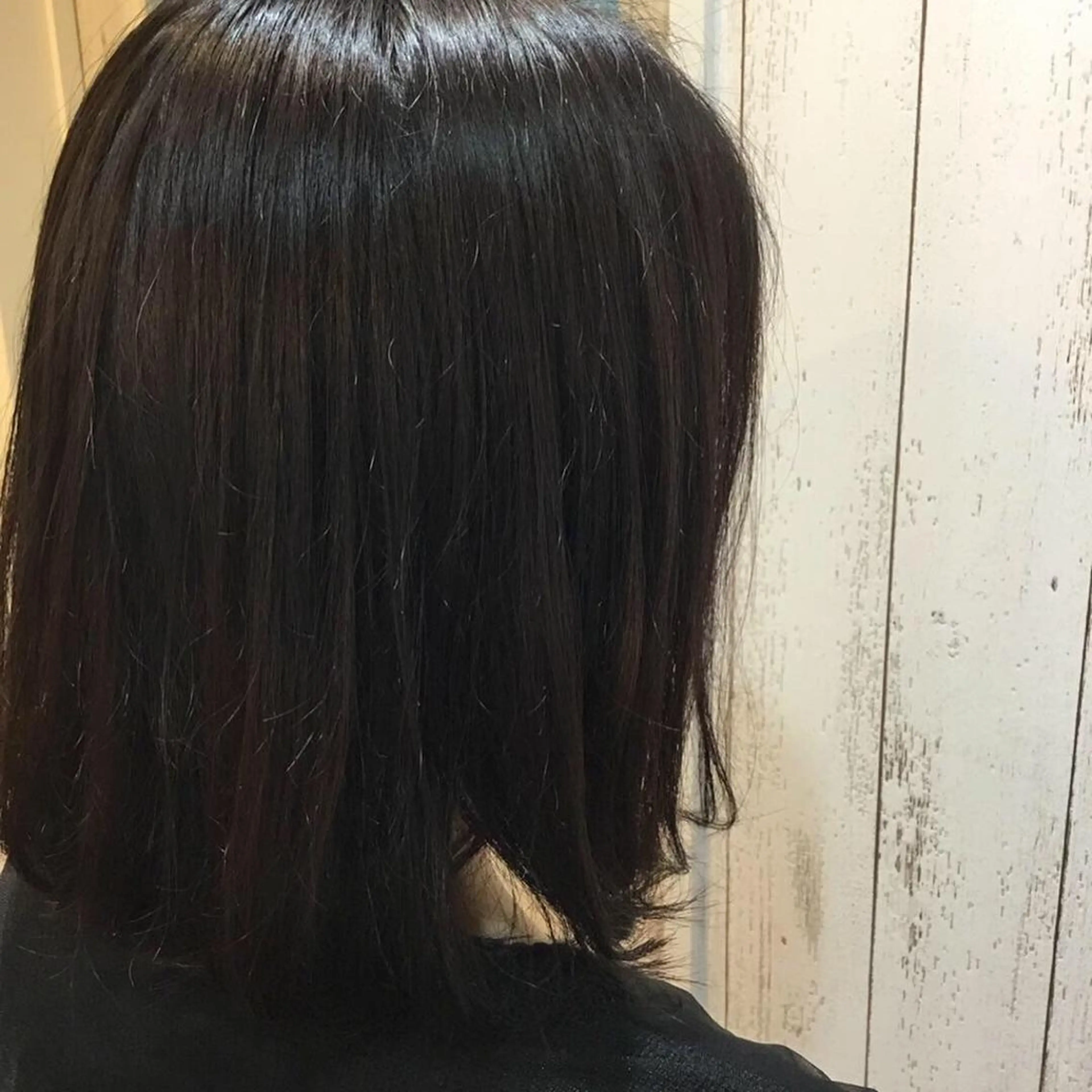 ミディアム カラー embrace エンブレイスのヘアスタイル