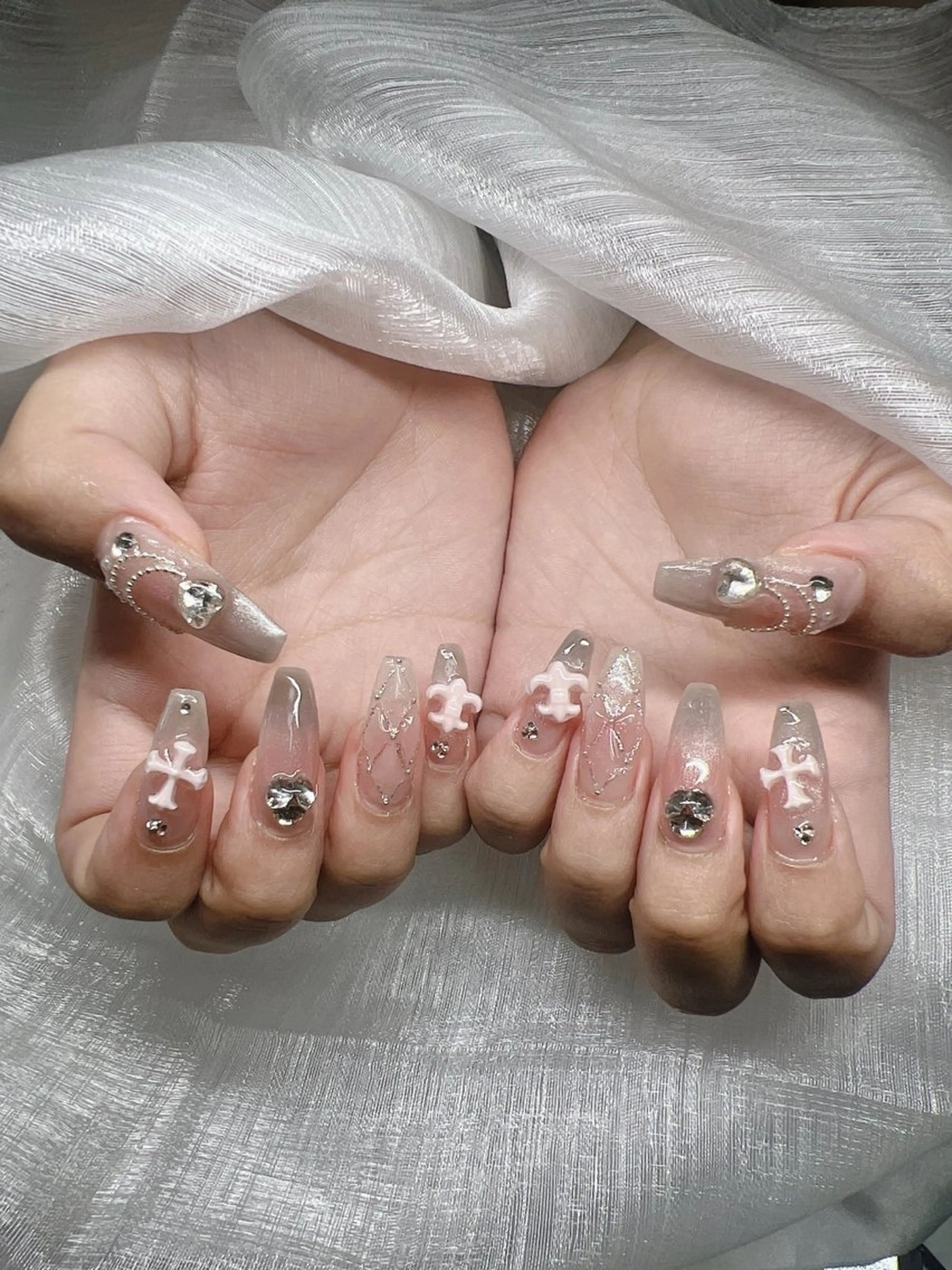 ネイル 長さ出し グラデーション キラキラネイル マグネットネイル ニュアンスネイル Lee Nails チップ長さだし専門店のネイルデザイン