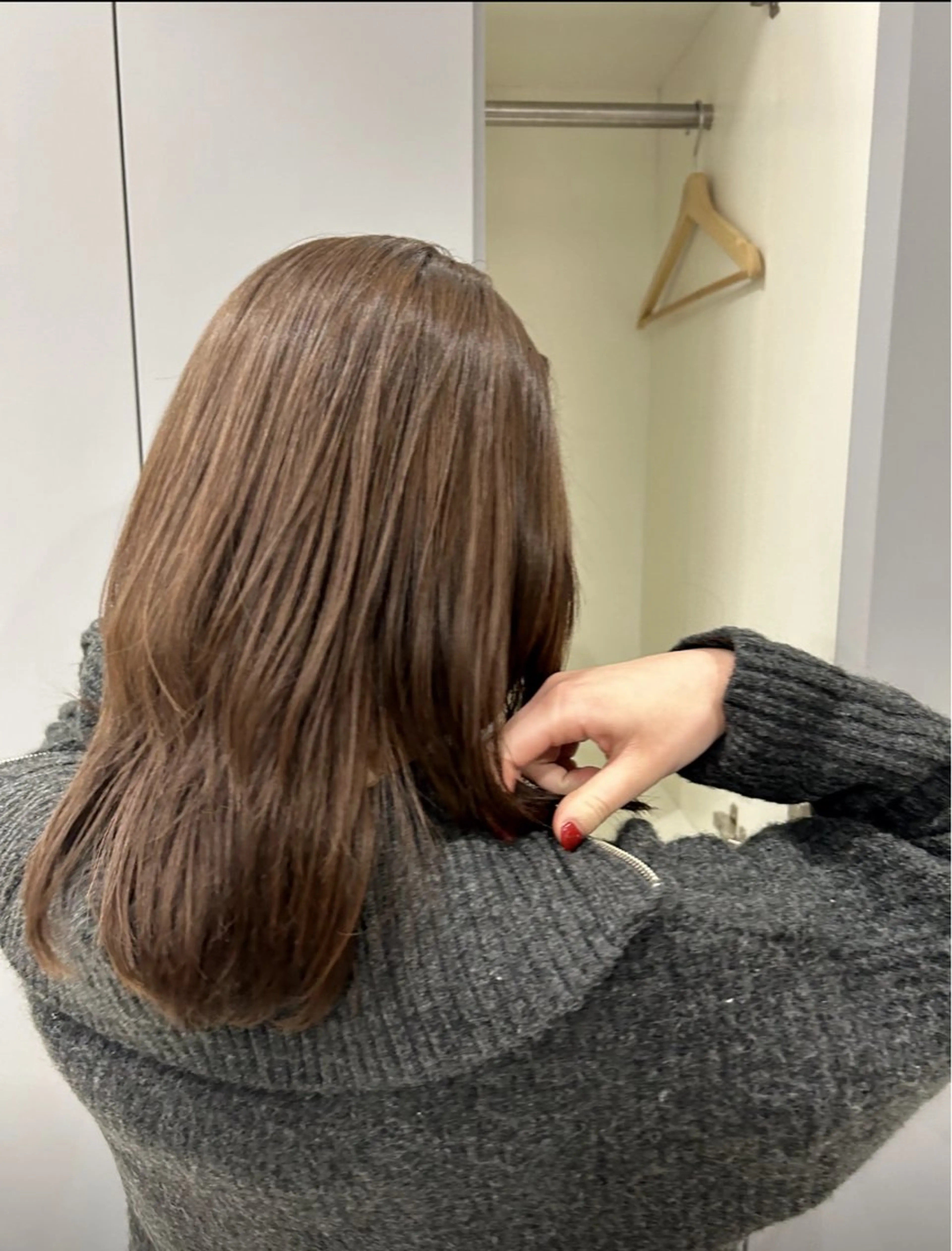 ミディアム hana _のヘアスタイル