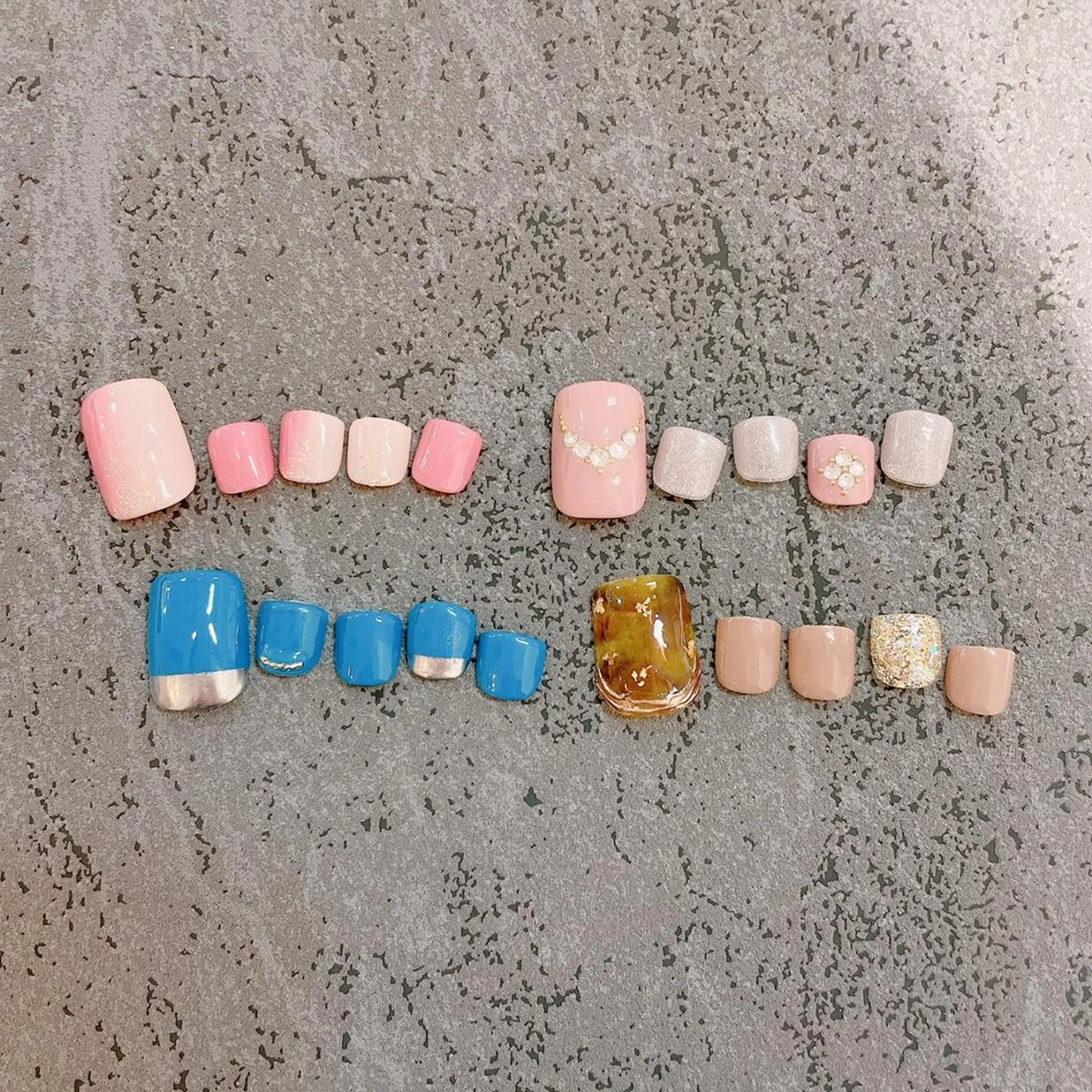 ネイル バニーアイズ　ネイル ニューオータニ博多店のネイルデザイン