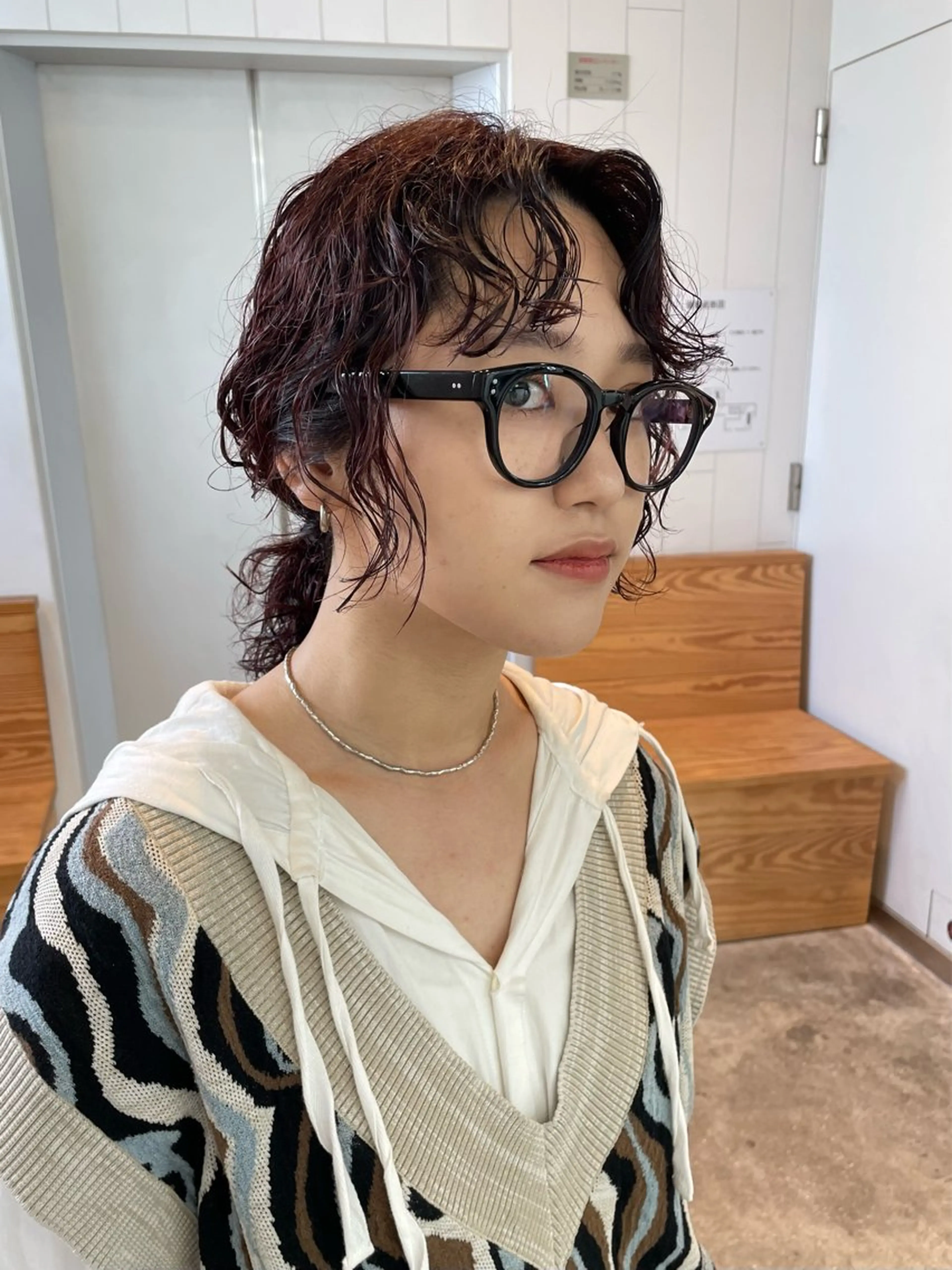 ミディアム パーマ ミディアムレイヤー ミディアムパーマ レイヤーカット カット パーマ トリートメント Kouta/似合わせ /パーマ/カラーのヘアスタイル