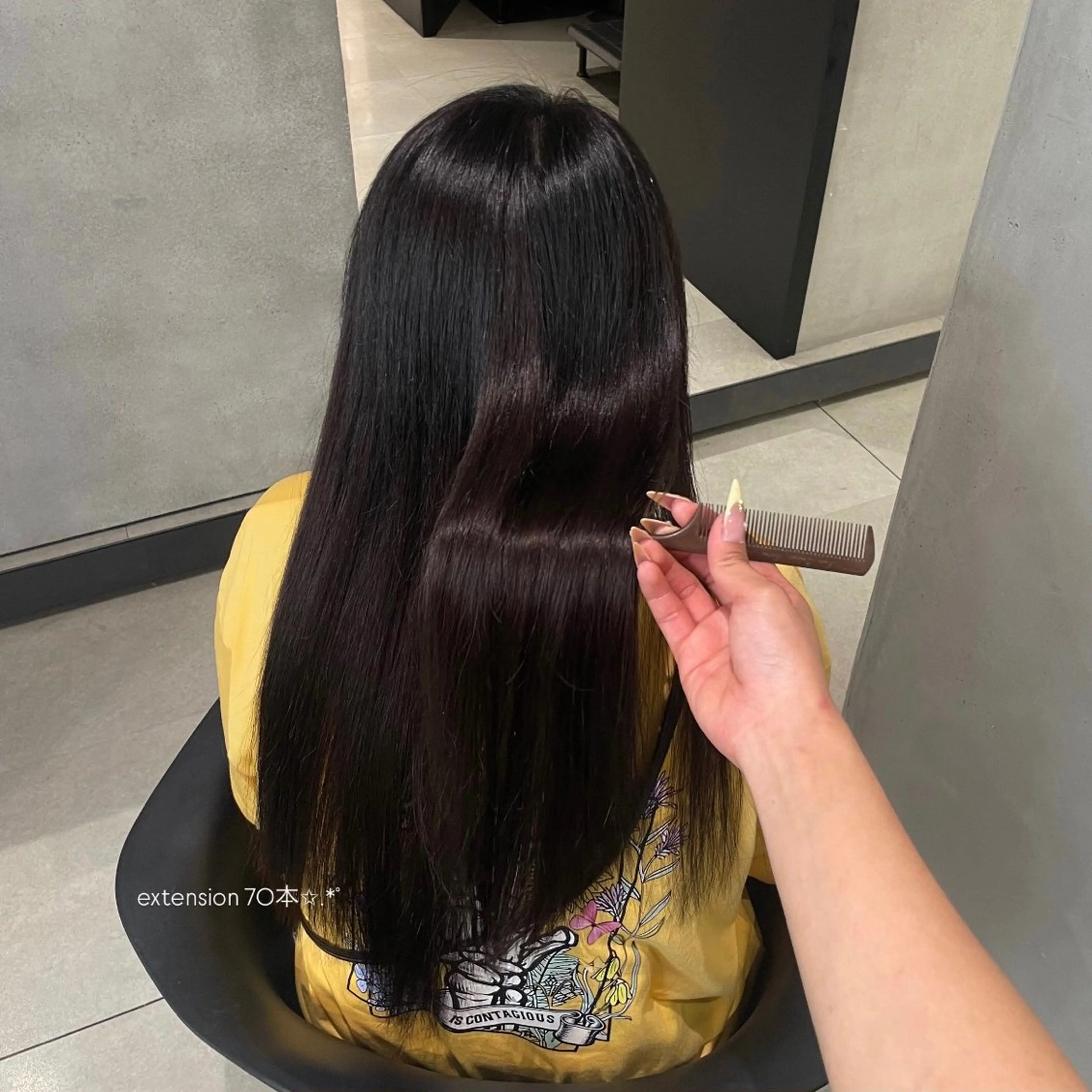 ロング エクステ Off-White 大阪所属・offwhite Nano🪩🧡のヘアスタイル