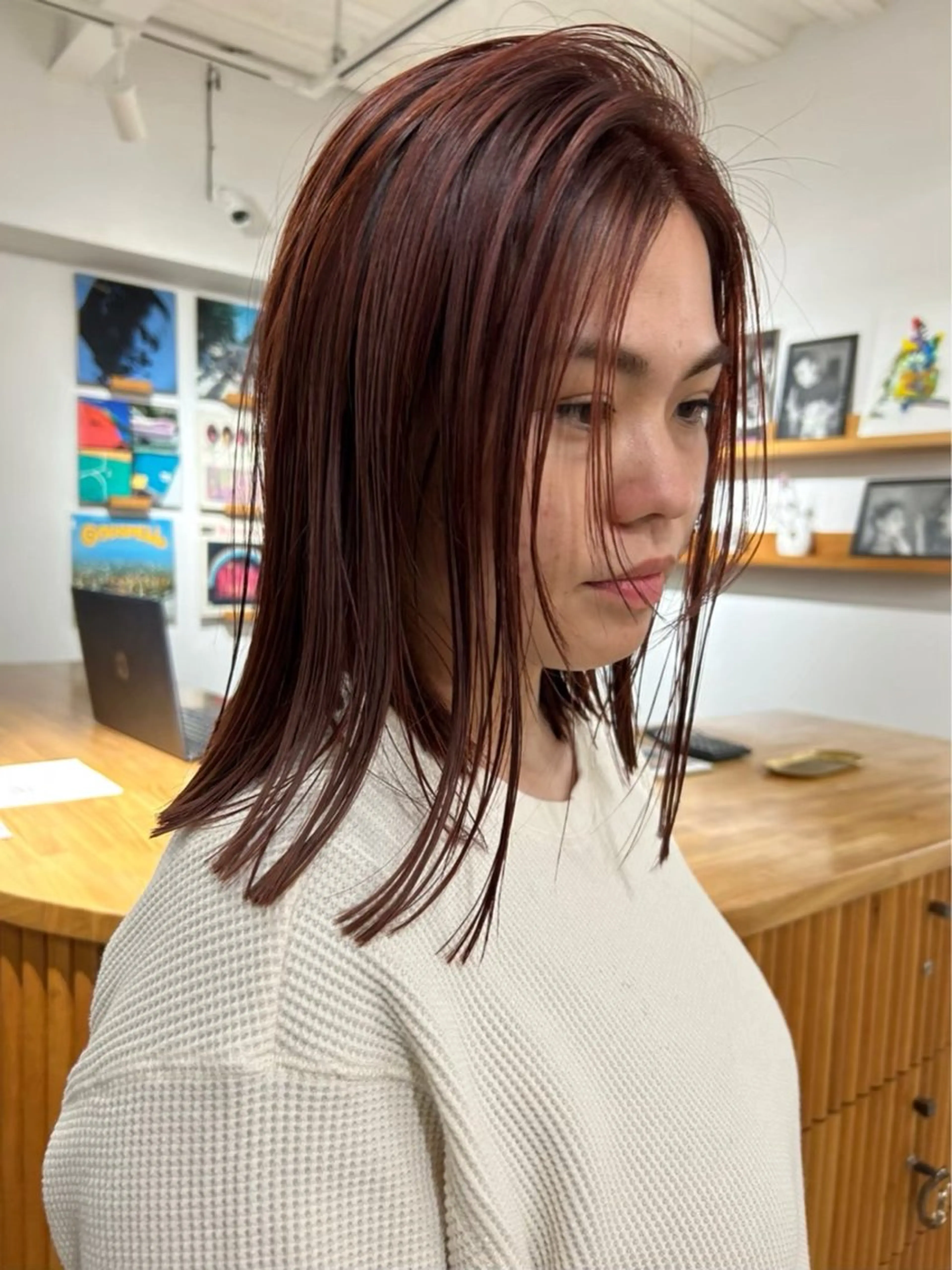 ミディアム カラー KOU×北谷× BY MY SIDEのヘアスタイル