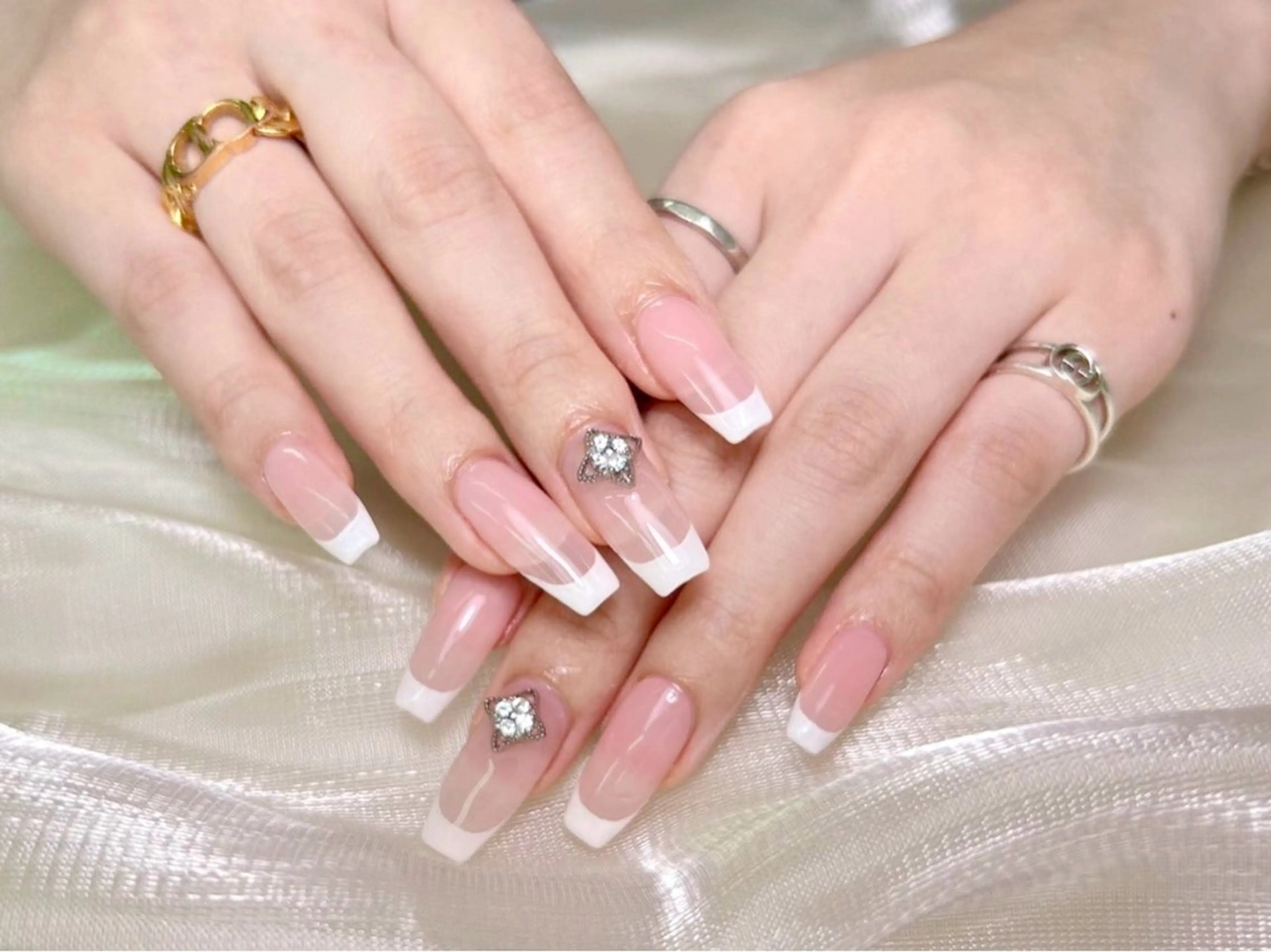 ネイル ハンドネイル lucky nail 歌舞伎町のネイルデザイン