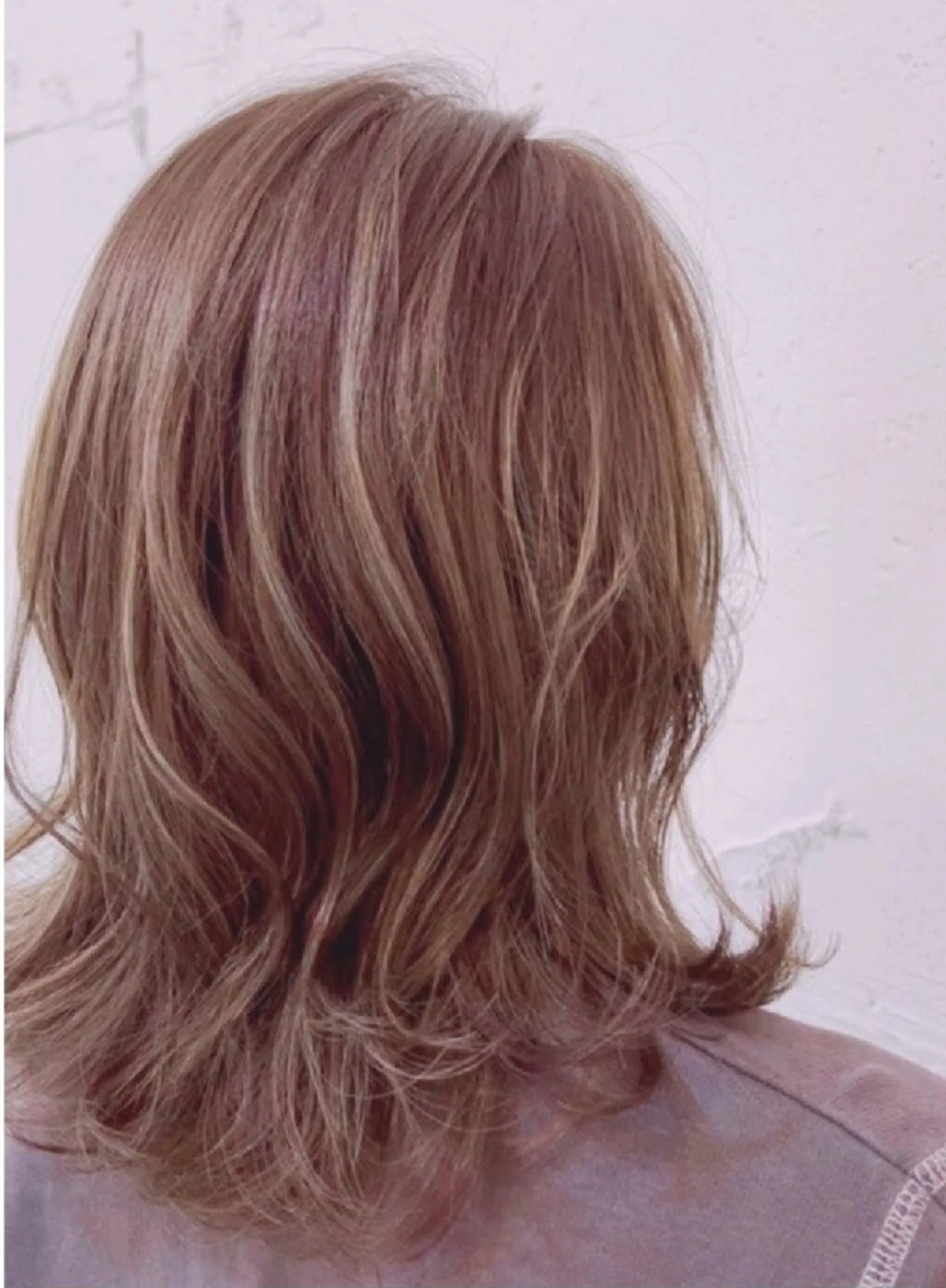 カラー ハイライトカラー ヘアカラー 👶託児無料👶 SHINA⛄️のヘアスタイル