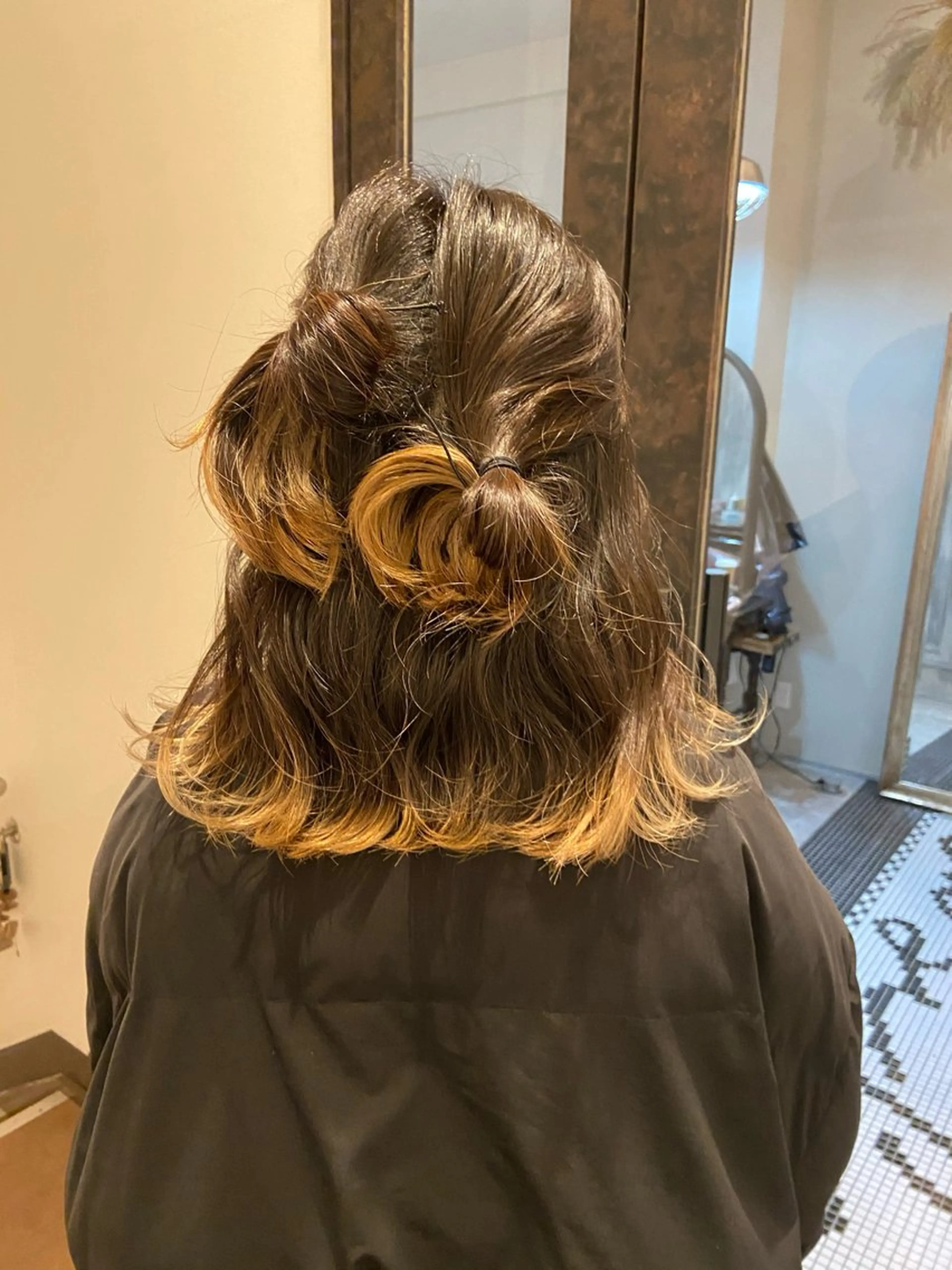 ショート カラー ブリーチ デザインパーマ 藤田和樹のヘアスタイル