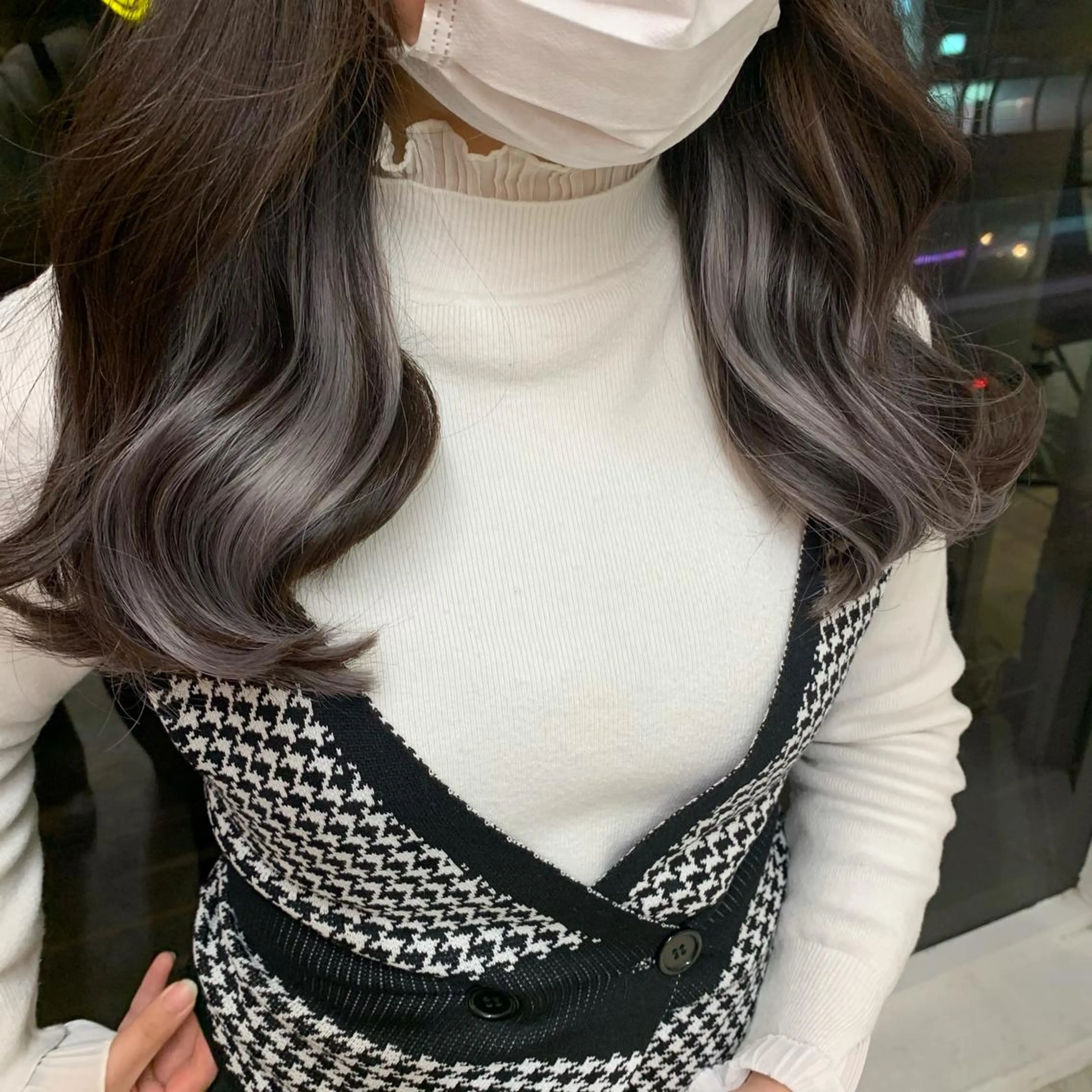 セミロング 艶ハイトーン👑♡ NATSUKIのヘアスタイル