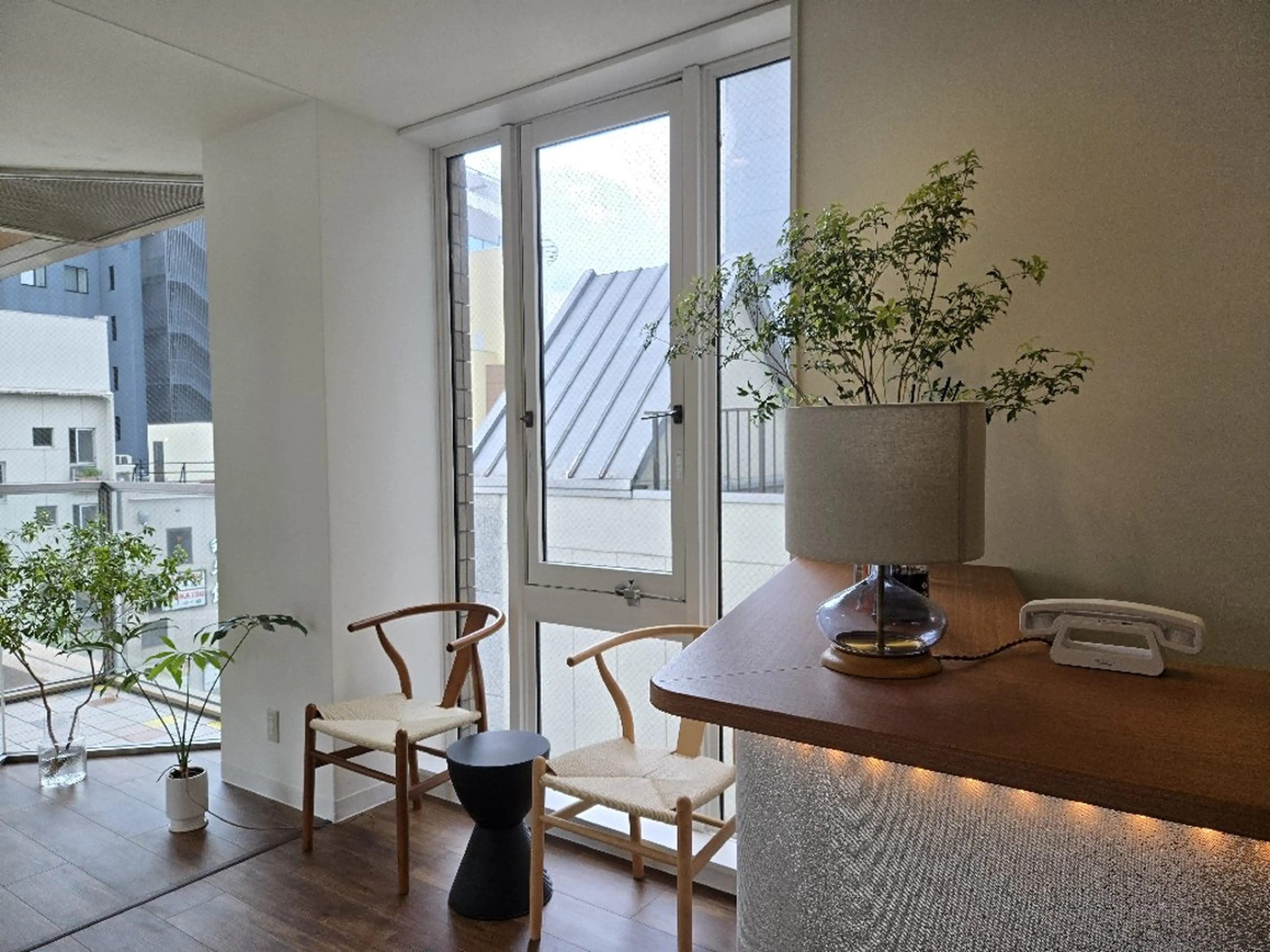 その他 iplus まつげ、眉毛、耳つぼのマツエク・マツパデザイン