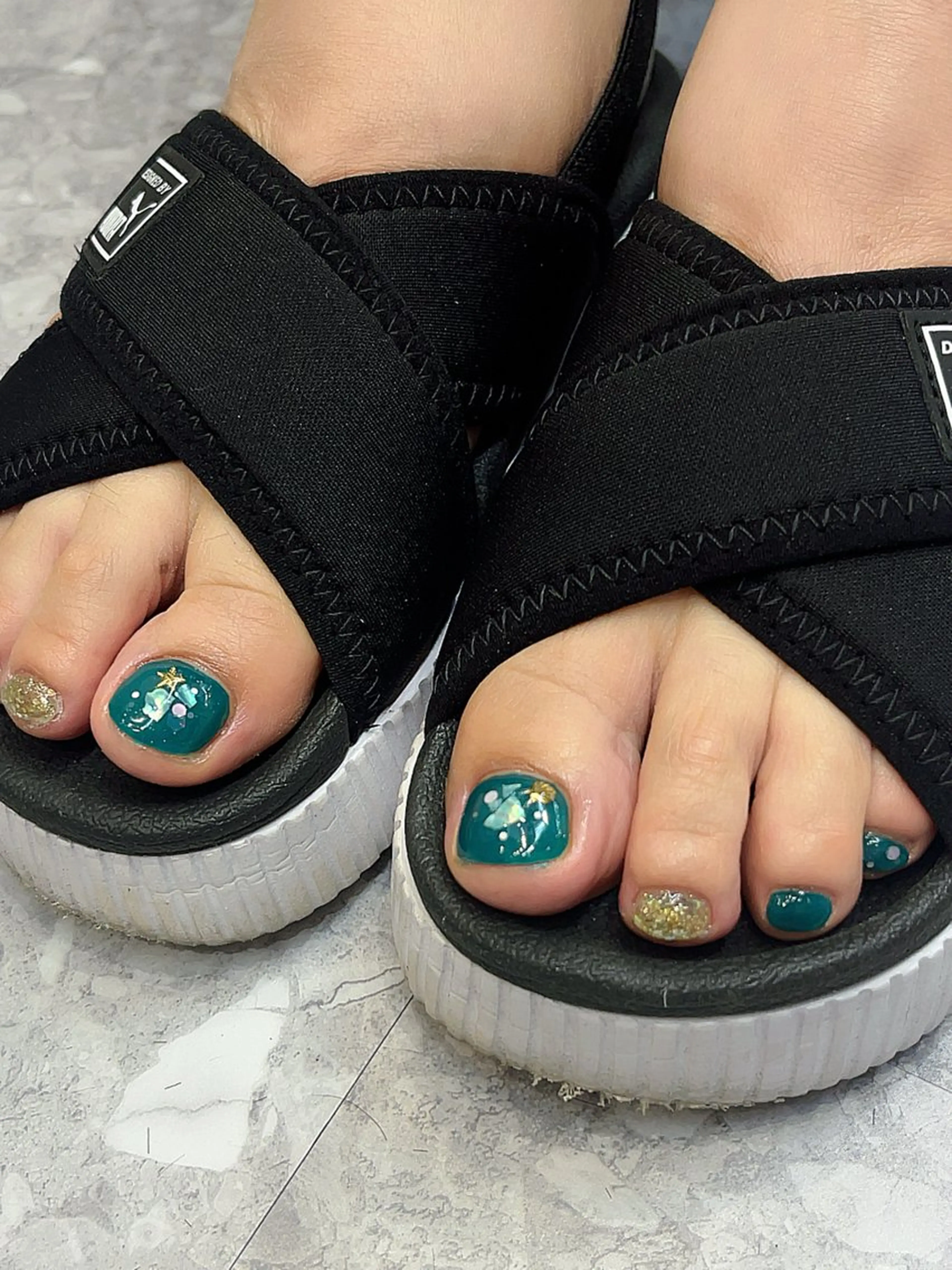 ネイル フットネイル LAZO所属・あおやぎ ゆきこのネイルデザイン