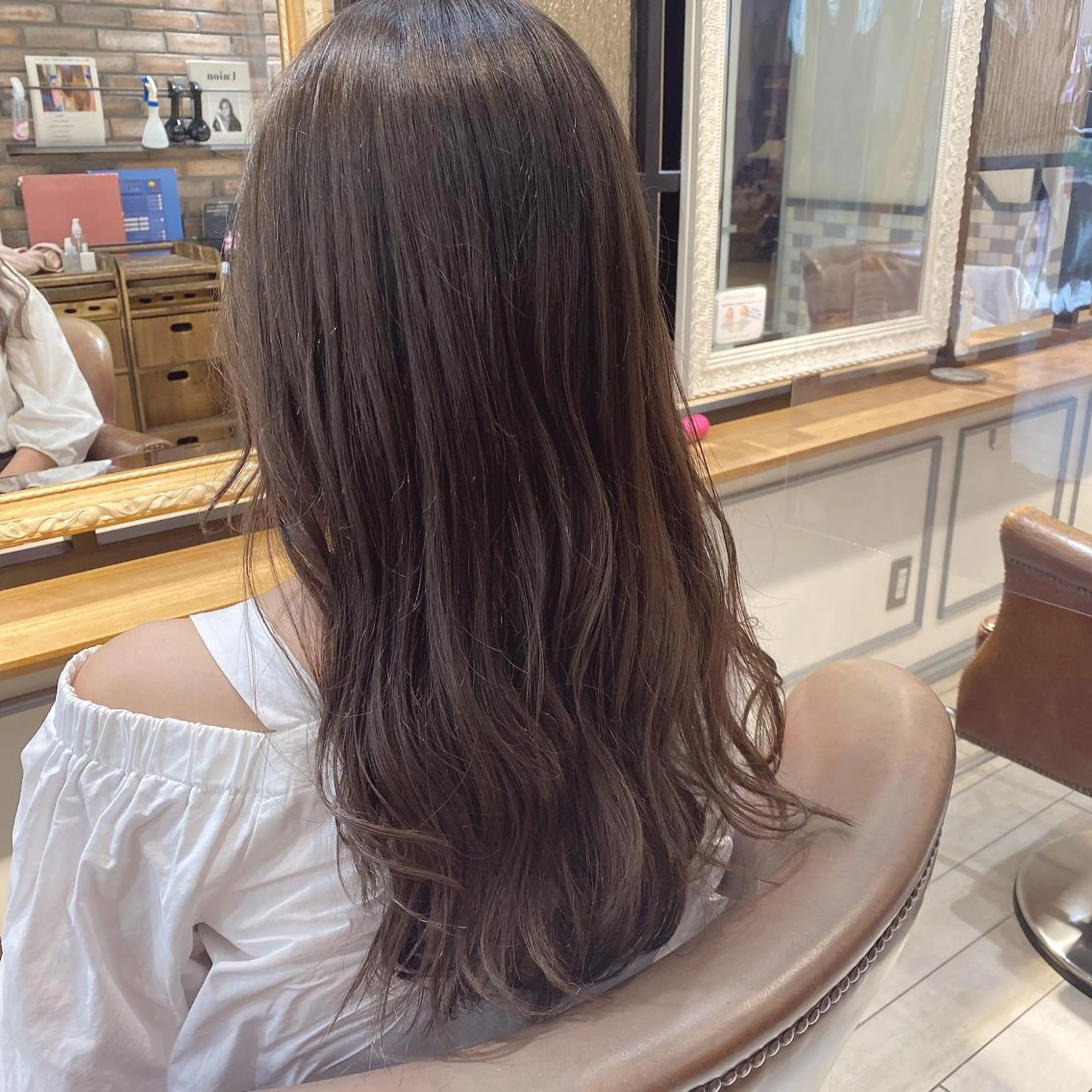 ロング カラー アッシュ ラベンダーカラー ラベンダーアッシュ ✳︎SERA✳︎ 平日のみご案内のマツエク・マツパデザイン