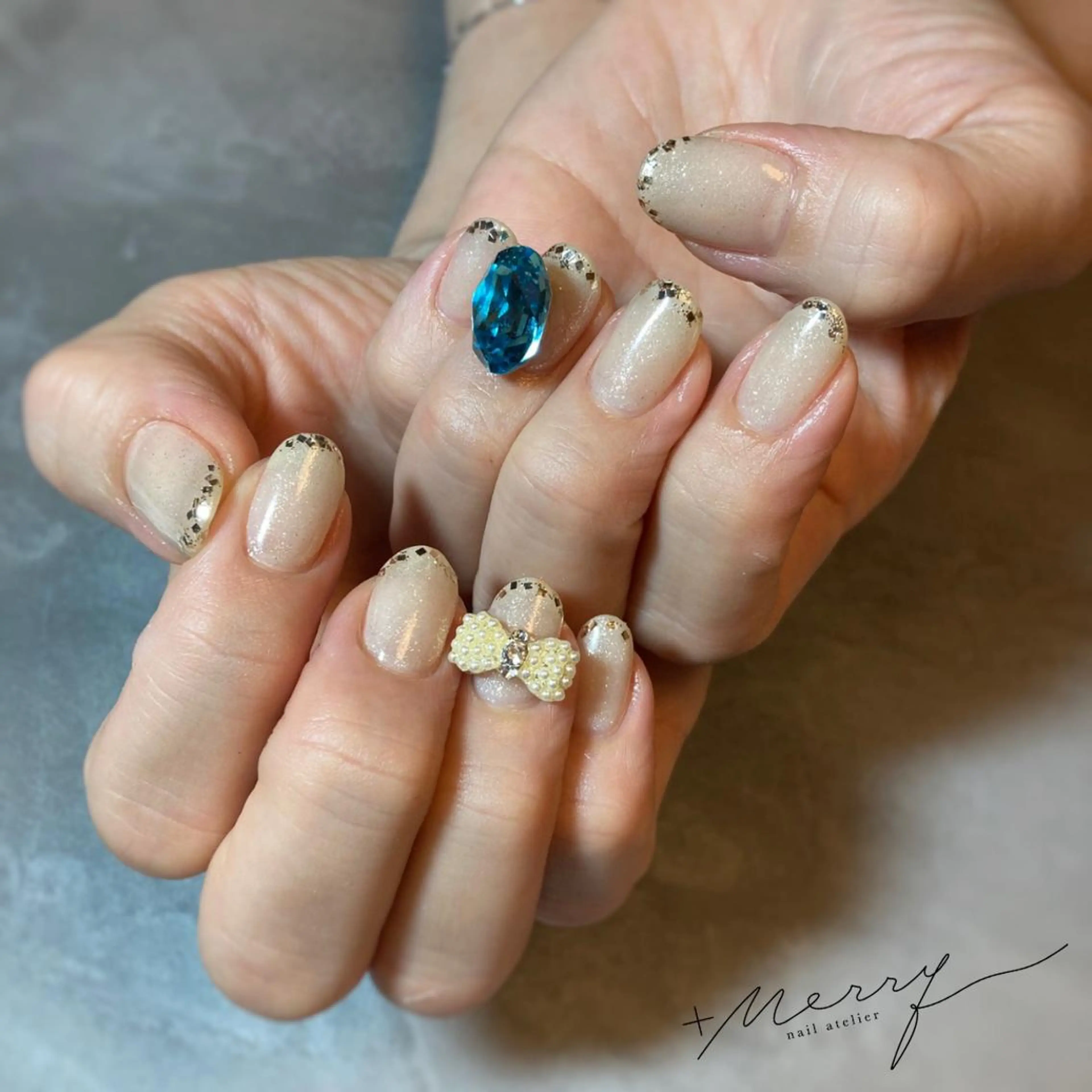 ネイル ジェルネイル ラメ(グリッター) ネイルアトリエ プラスメリーのネイルデザイン