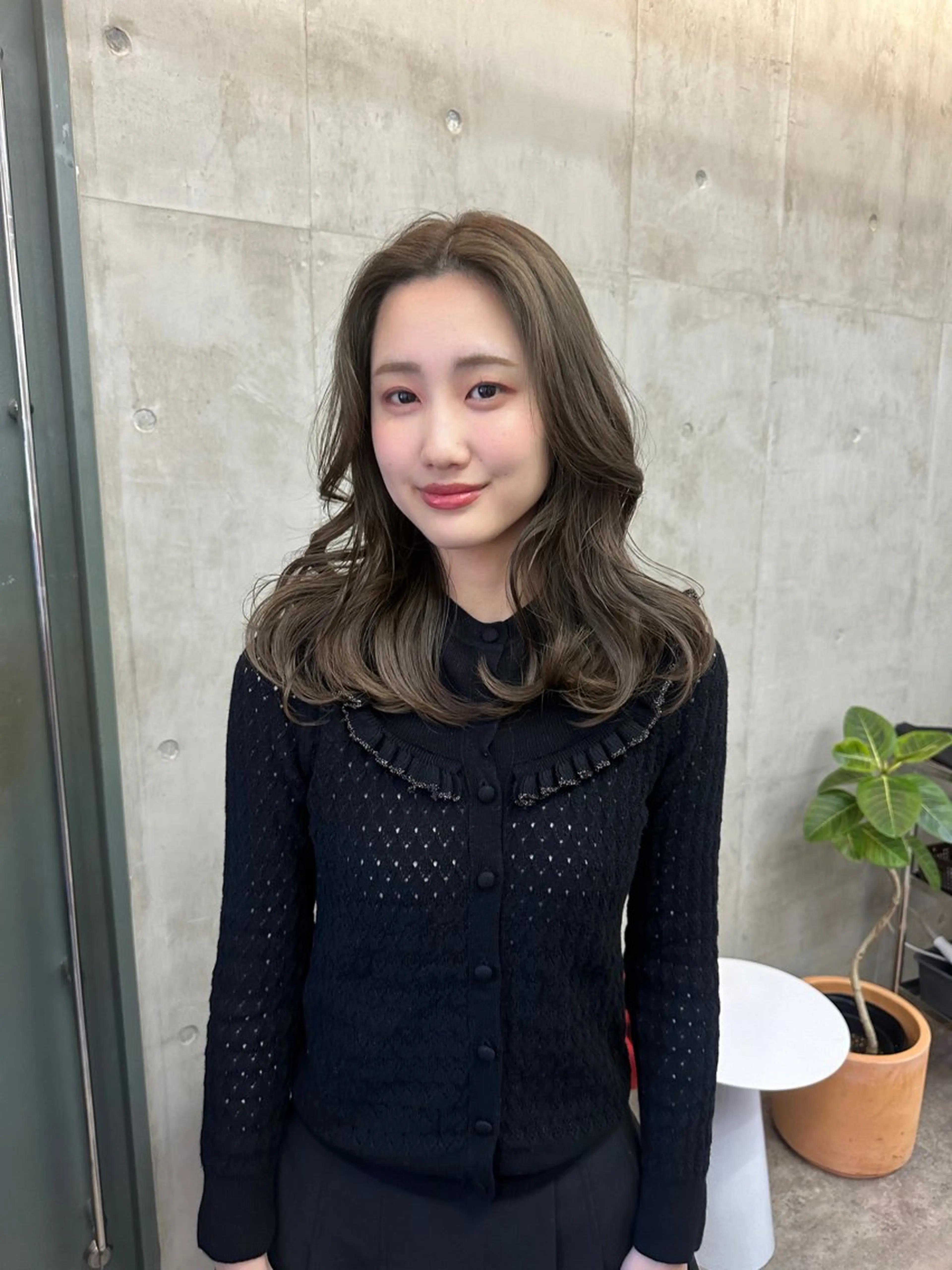 ミディアム カラー ベージュカラー オリーブベージュ ヘアカラー トリートメント レイヤーカット💫 ／HARUKA🎀のヘアスタイル