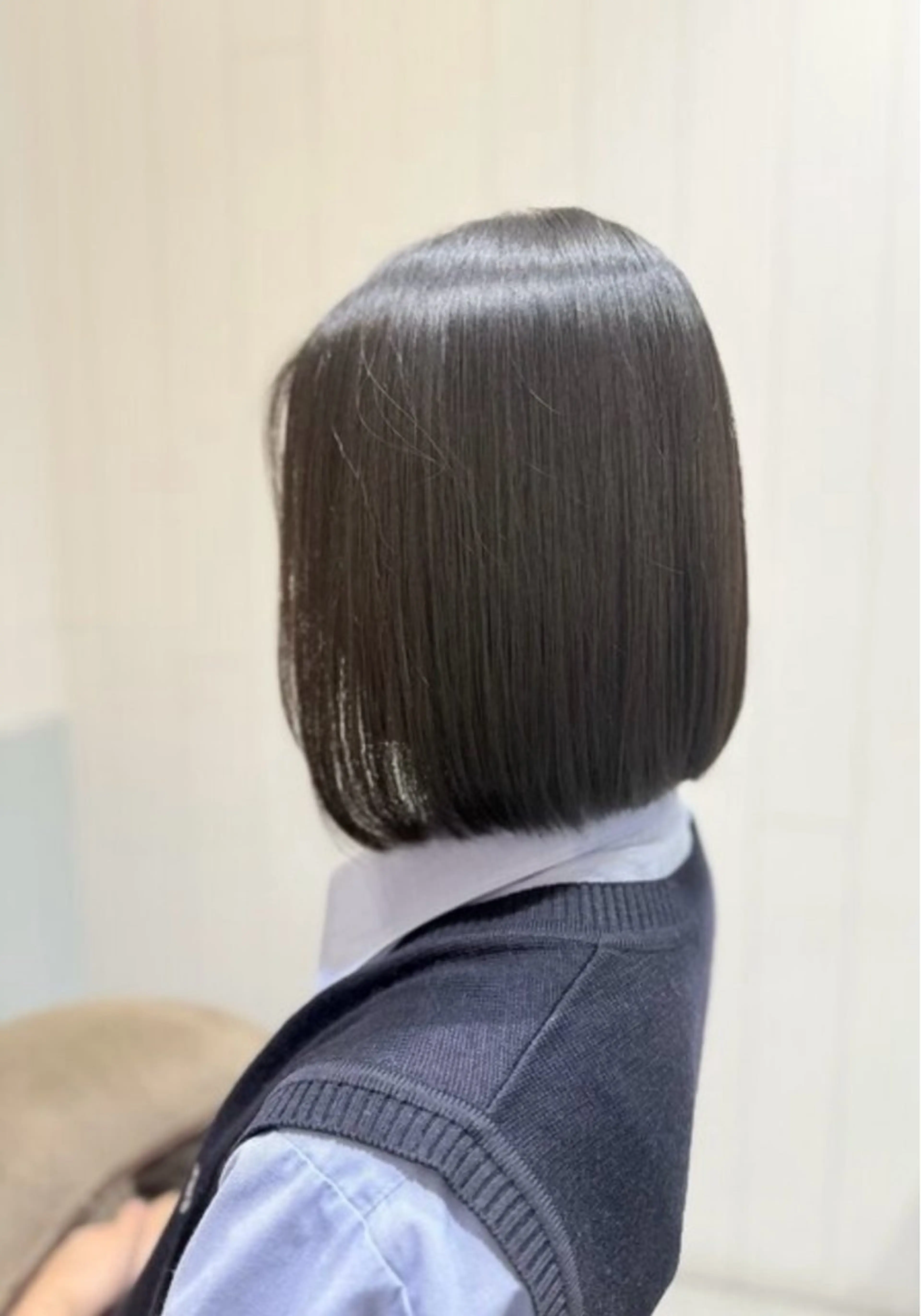 ミディアム calm by Re:berta所属・低ダメージで癖毛改善 /小駒杏花のヘアスタイル