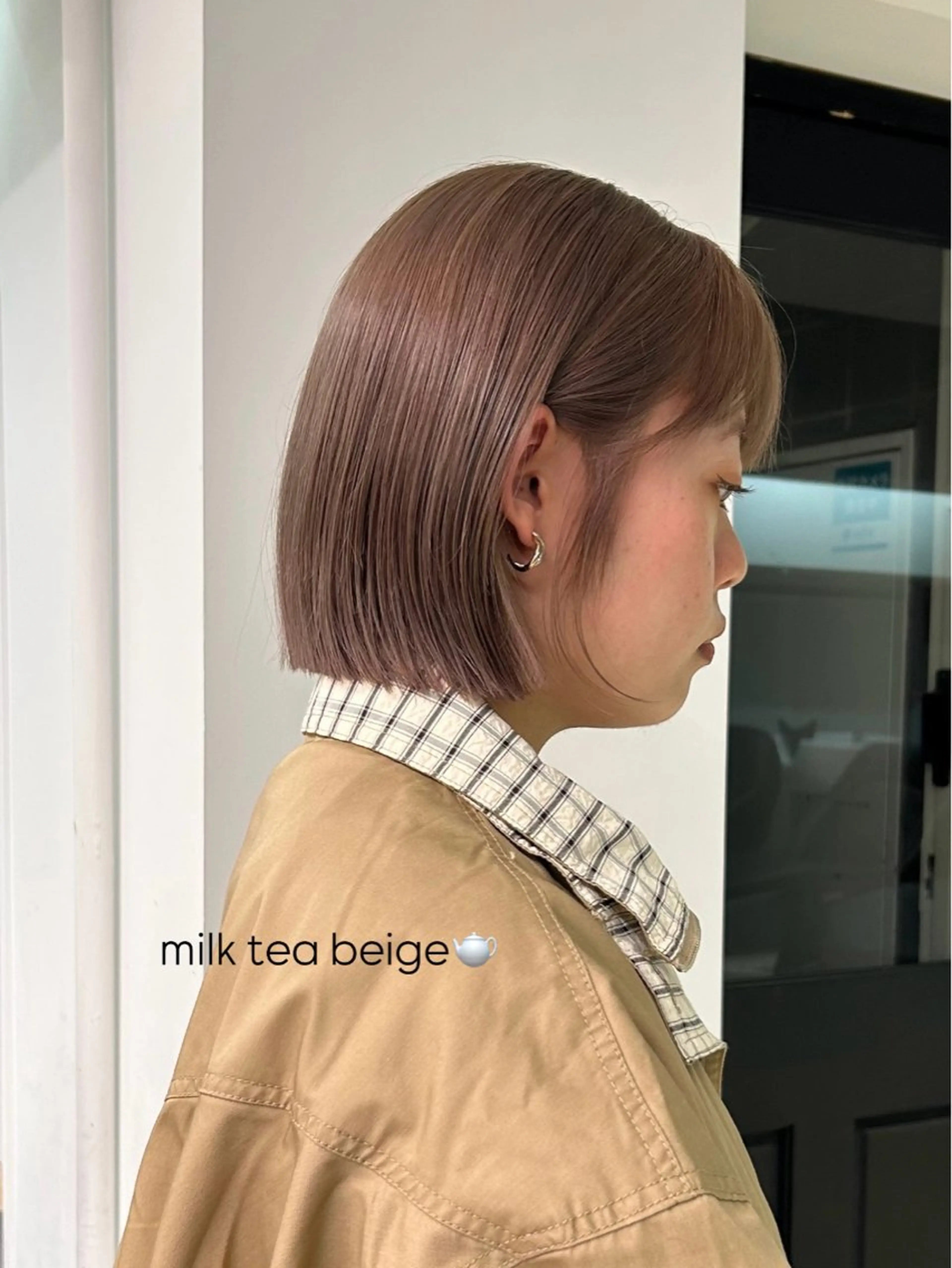 ショート カラー ヘアカラー トリートメント ショートカット/ ベージュ/moekaのヘアスタイル