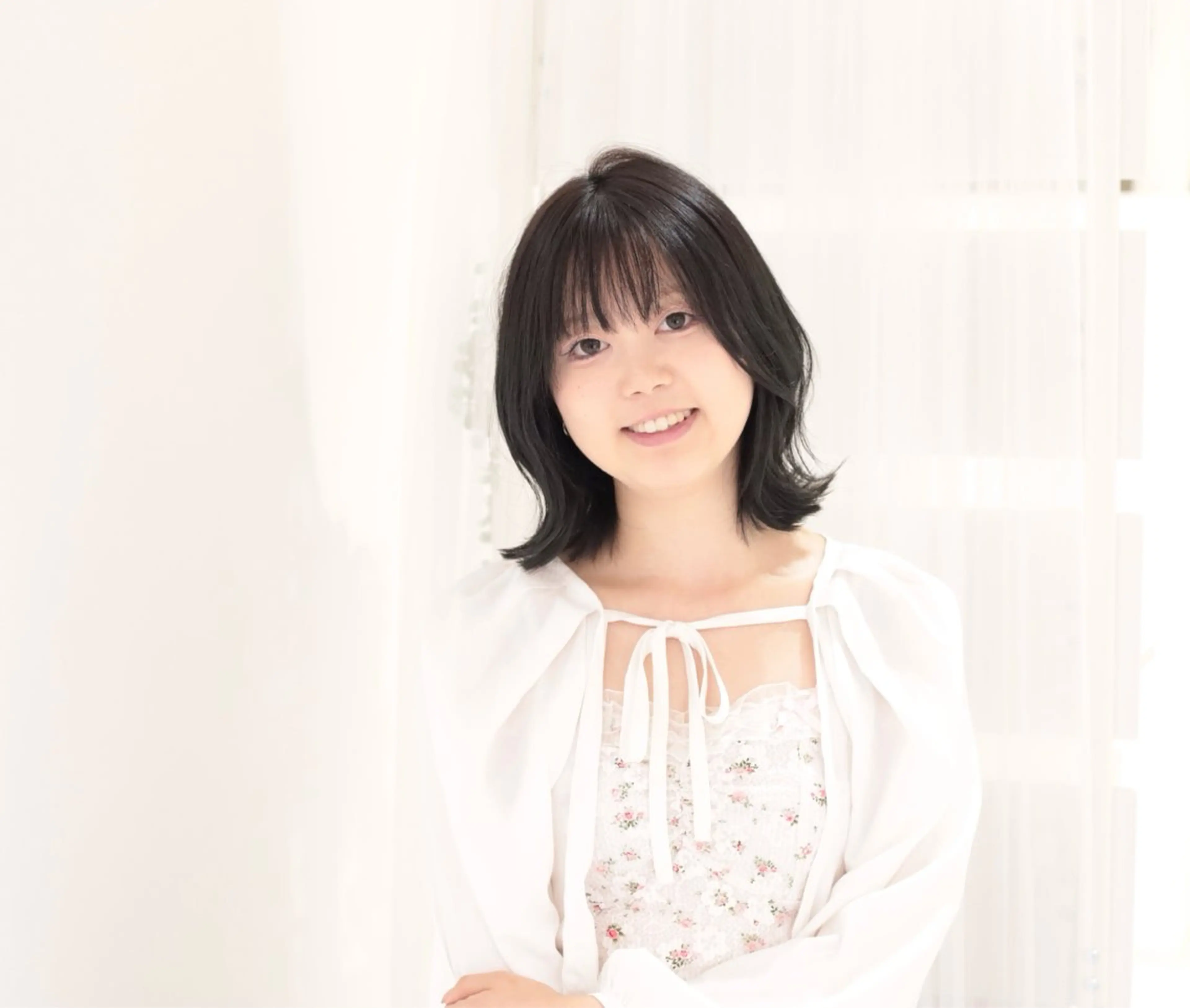 ミディアム TSUBASA/ 韓国ヘアAFLOATのヘアスタイル