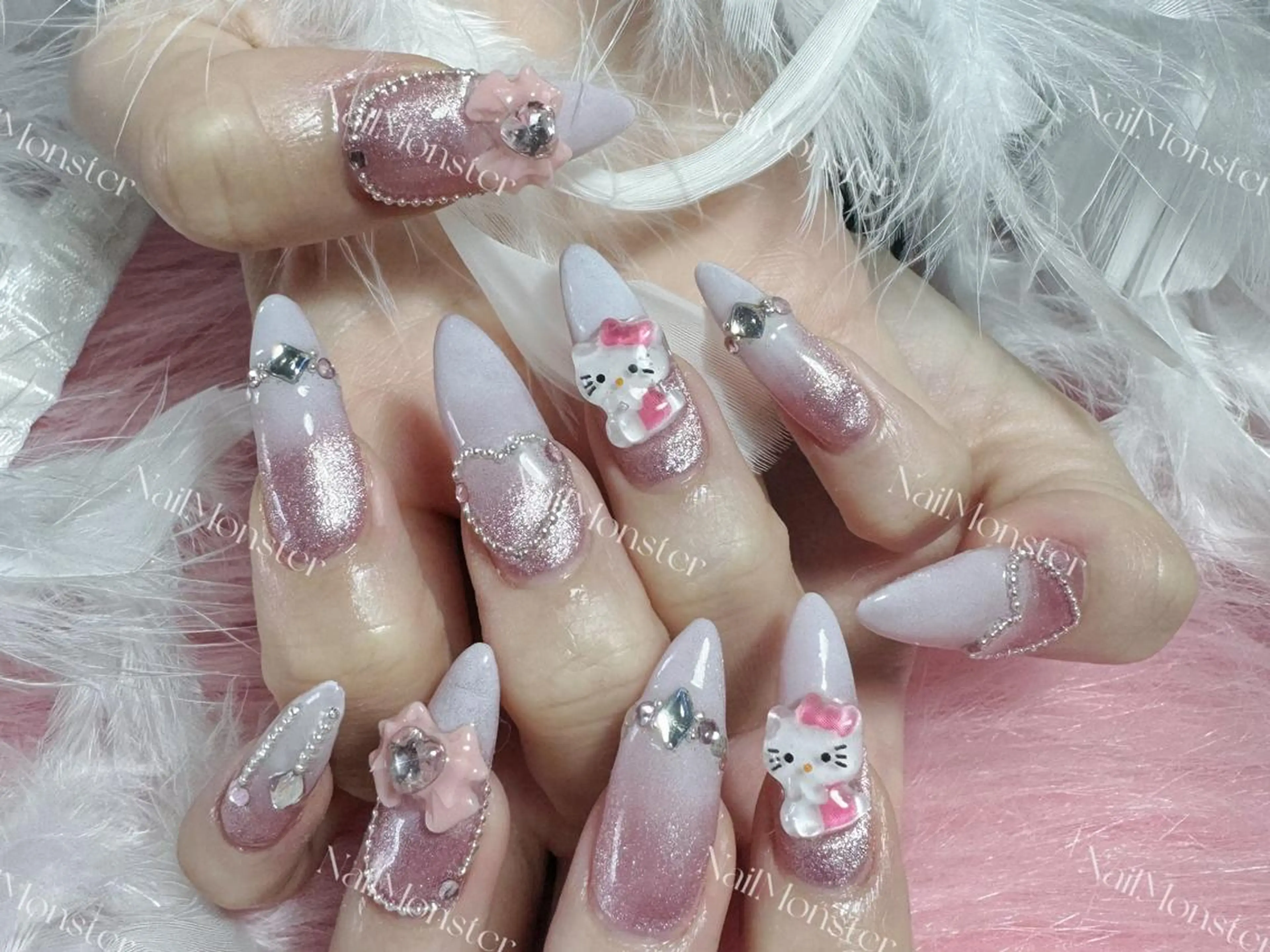 ネイル アートネイル オーロラネイル ガーリー キラキラネイル 韓国ネイル DEMAIN- 🌸のネイルデザイン