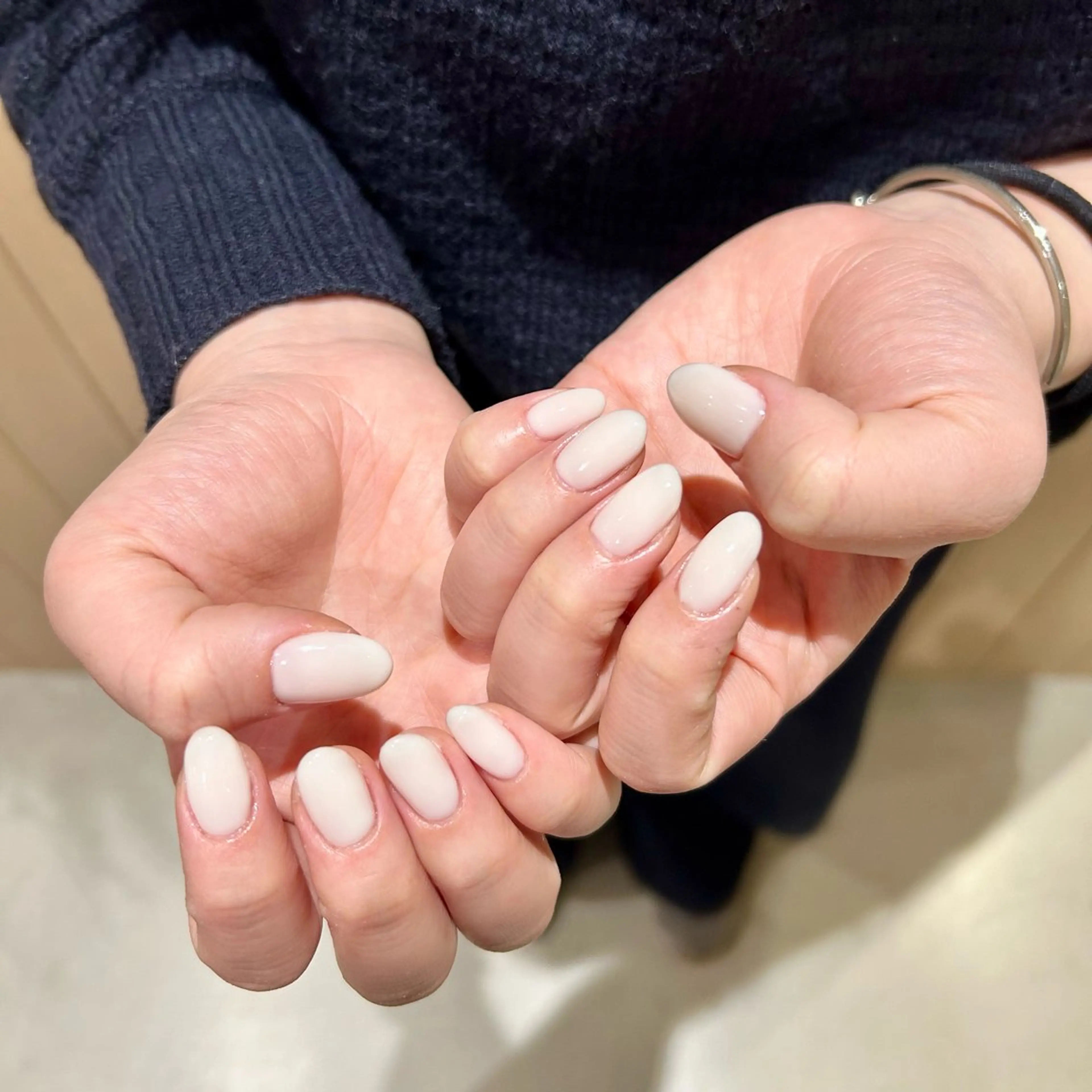 ネイル ワンカラーネイル ホワイト Nail AVANCE.鳳店所属・NailAVANCE 鳳店   Miyuのネイルデザイン
