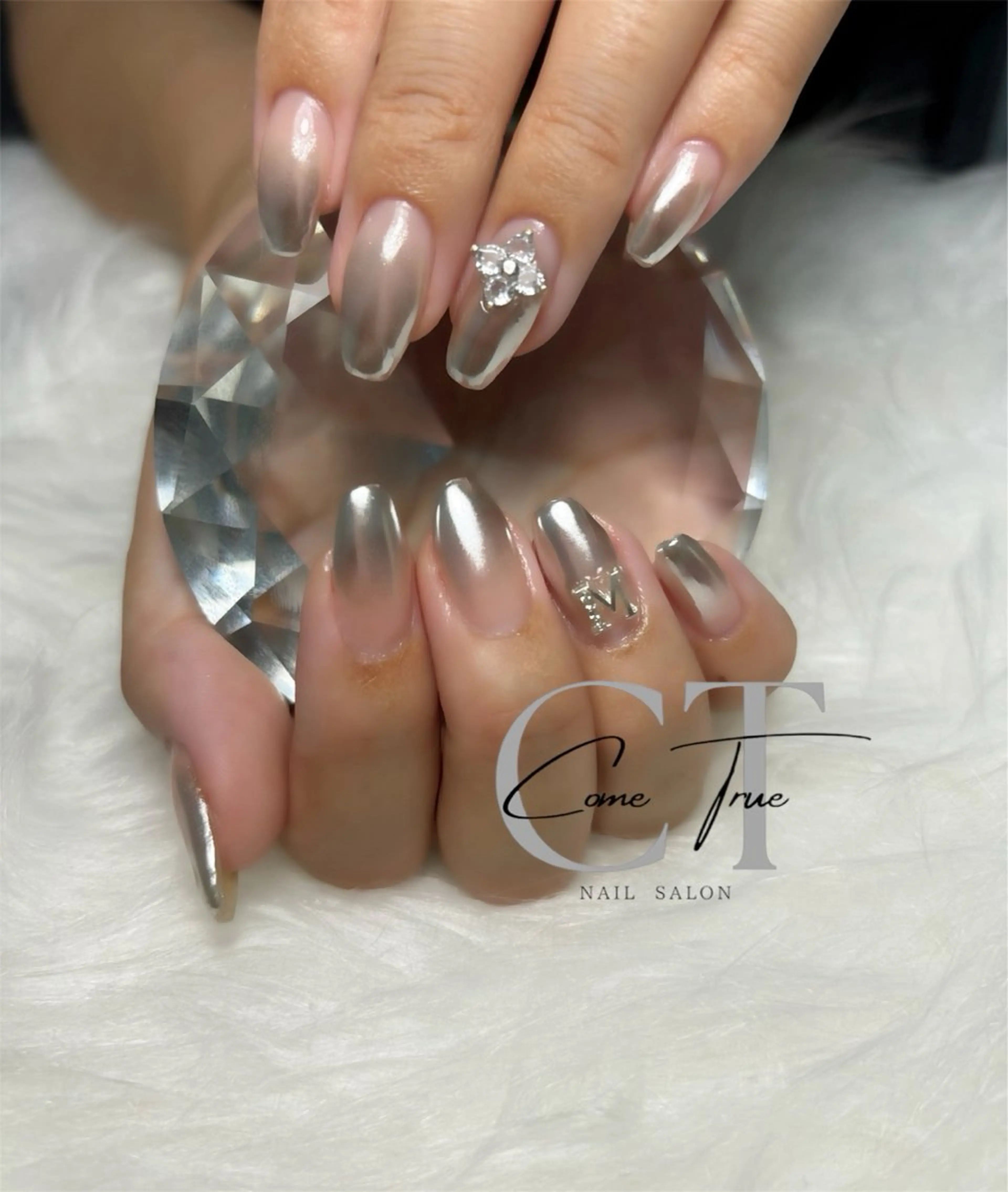 ネイル シンプルネイル nail salon come trueのネイルデザイン