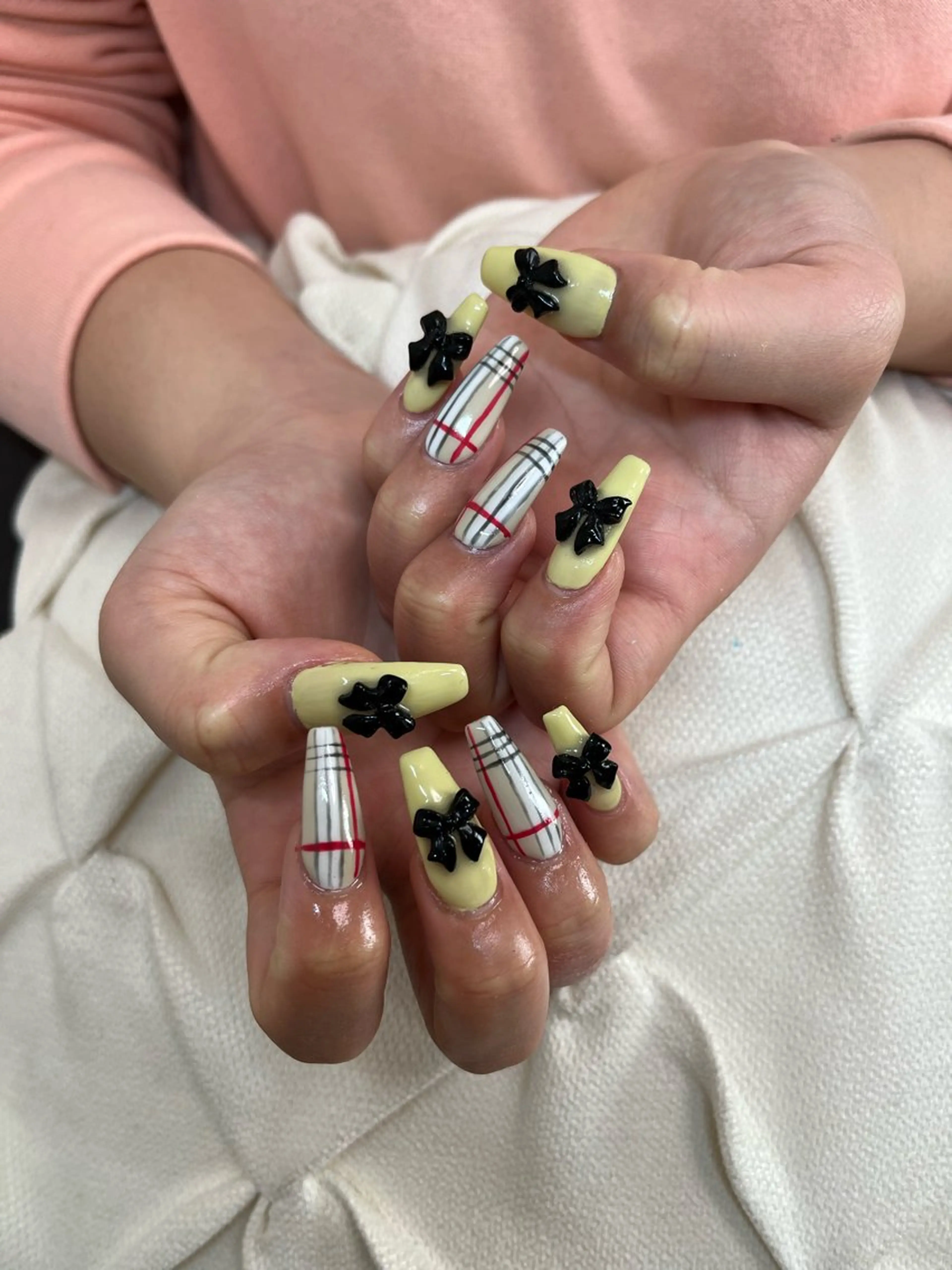 ネイル ハンドネイル nail.salon .Reversalのネイルデザイン