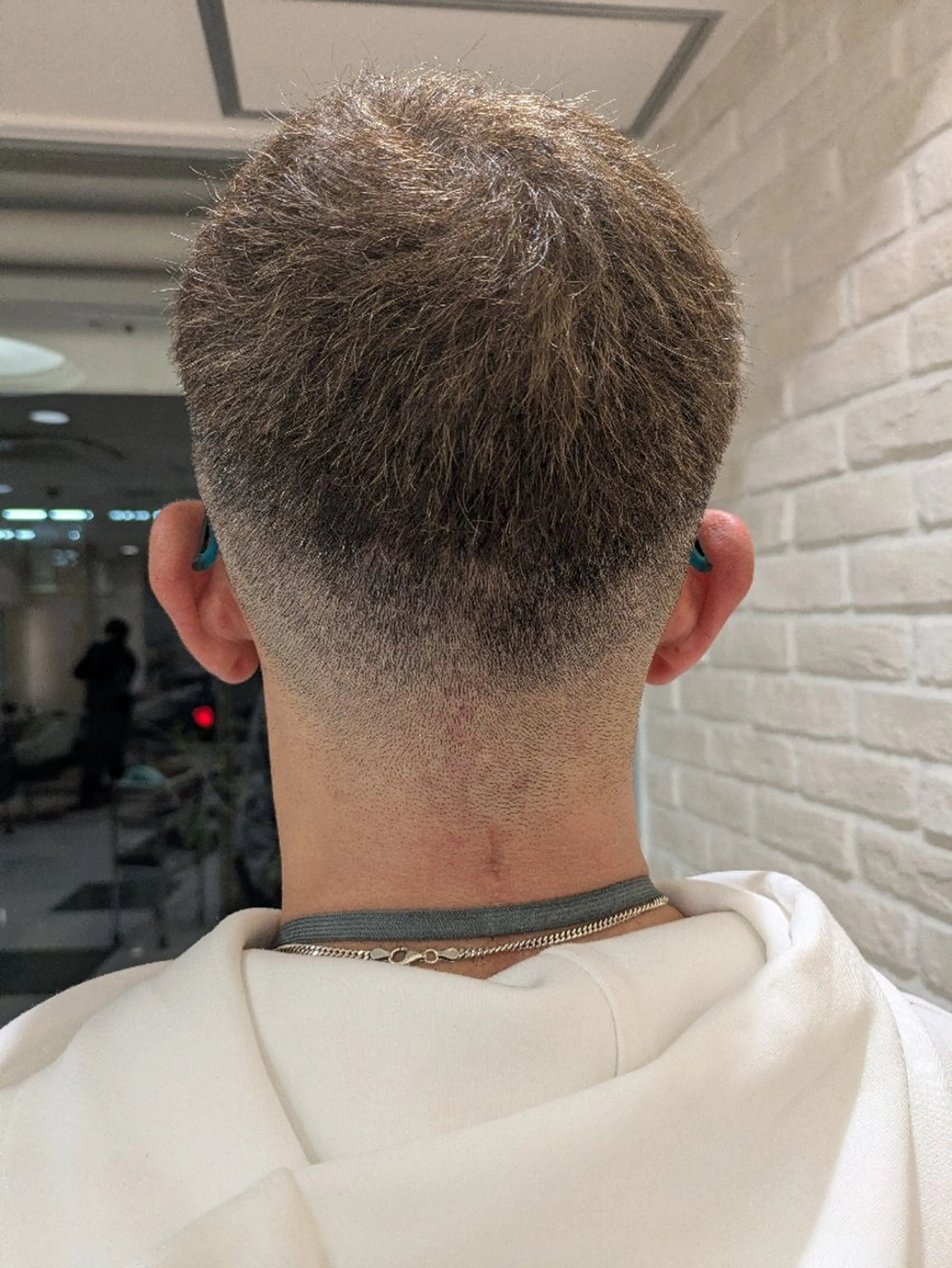 メンズ フェードカット 佐々木 萌のヘアスタイル