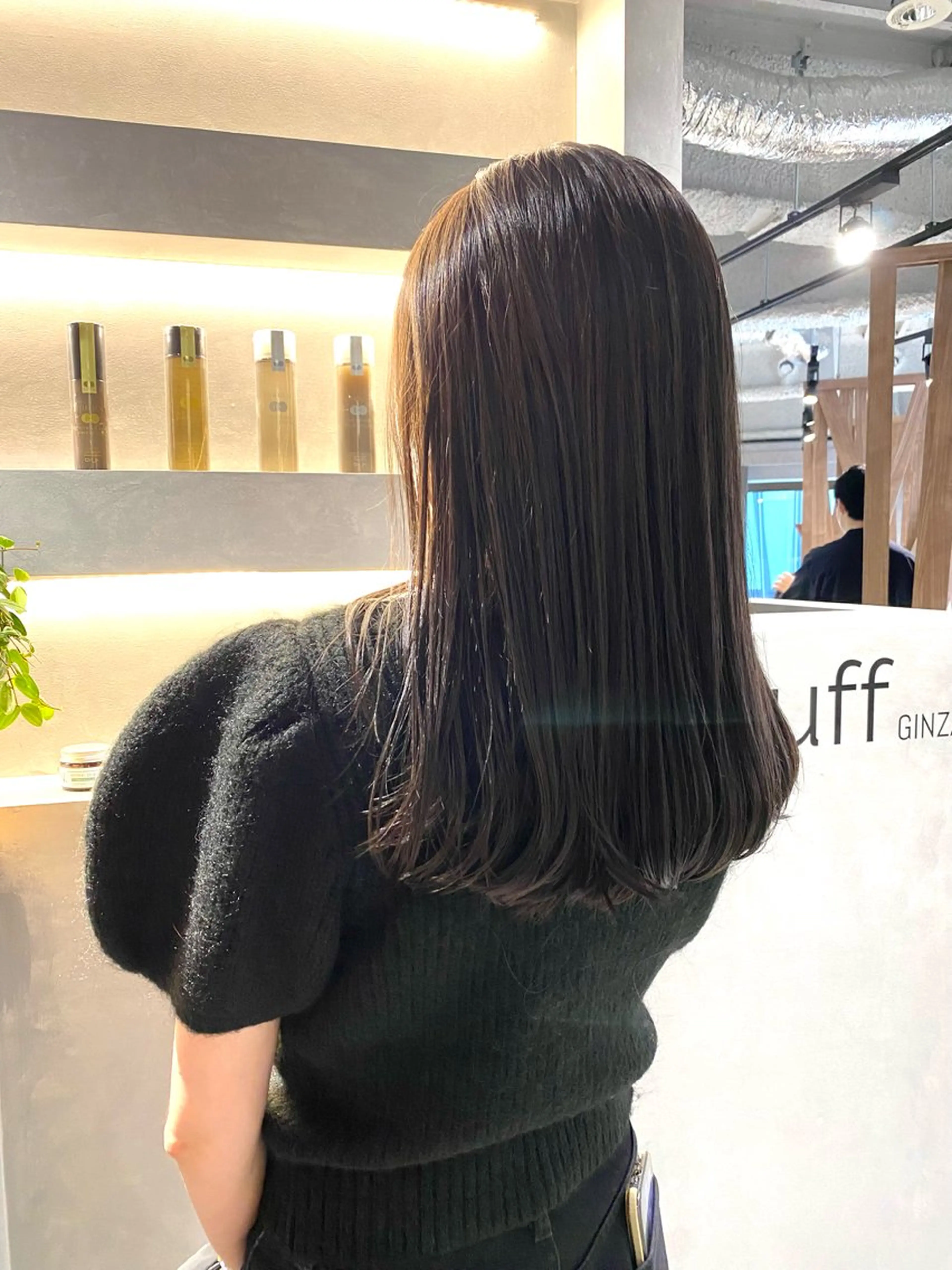 ロング アッシュ アッシュグレー カット ヘアカラー トリートメント 久力琴音''透明感 カラー''アレンジのヘアスタイル