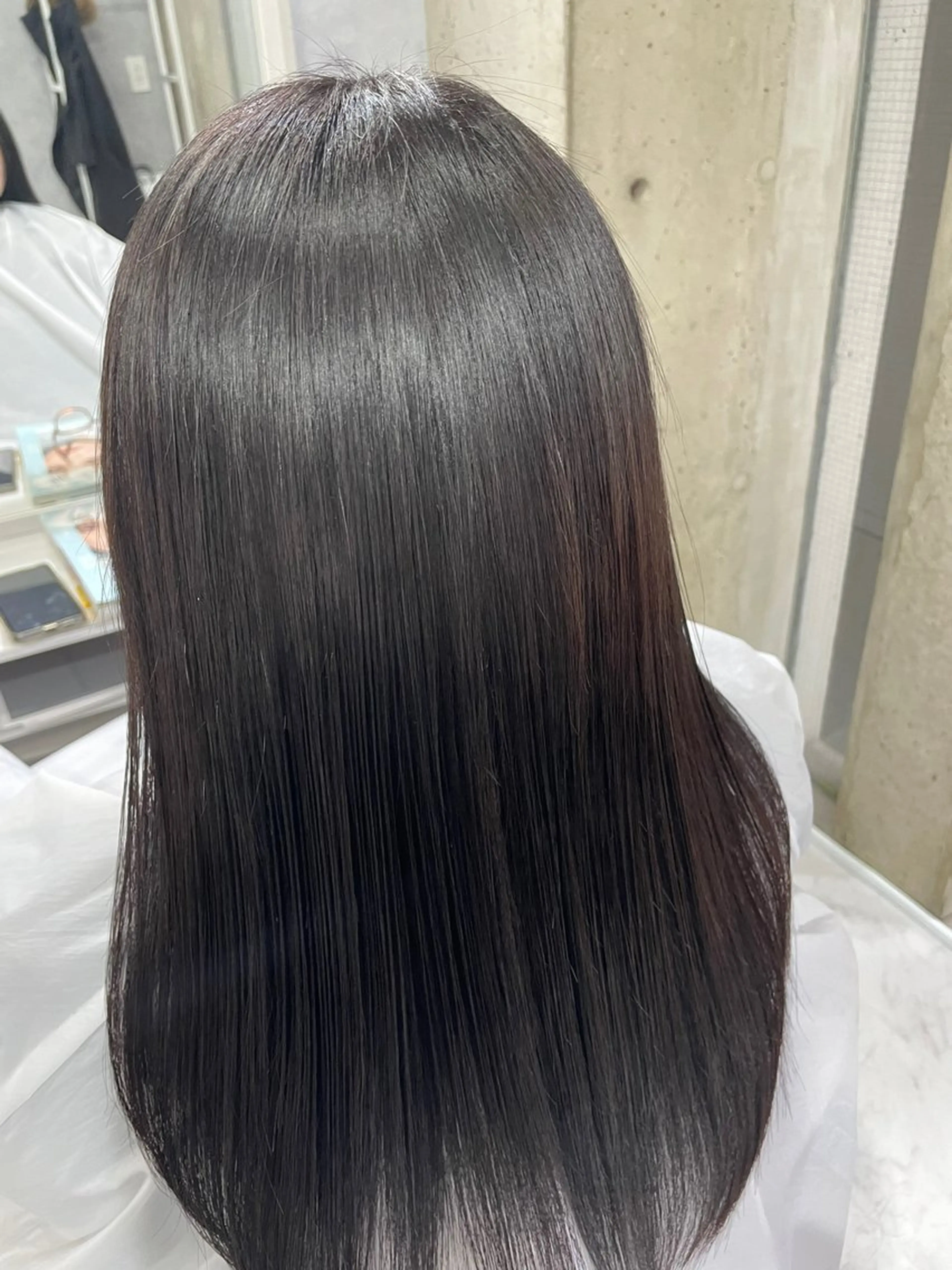 ロング 髪質改善 トリートメント カット 縮毛矯正 トリートメント ヘッドスパ fee 小倉店 EMIのヘアスタイル
