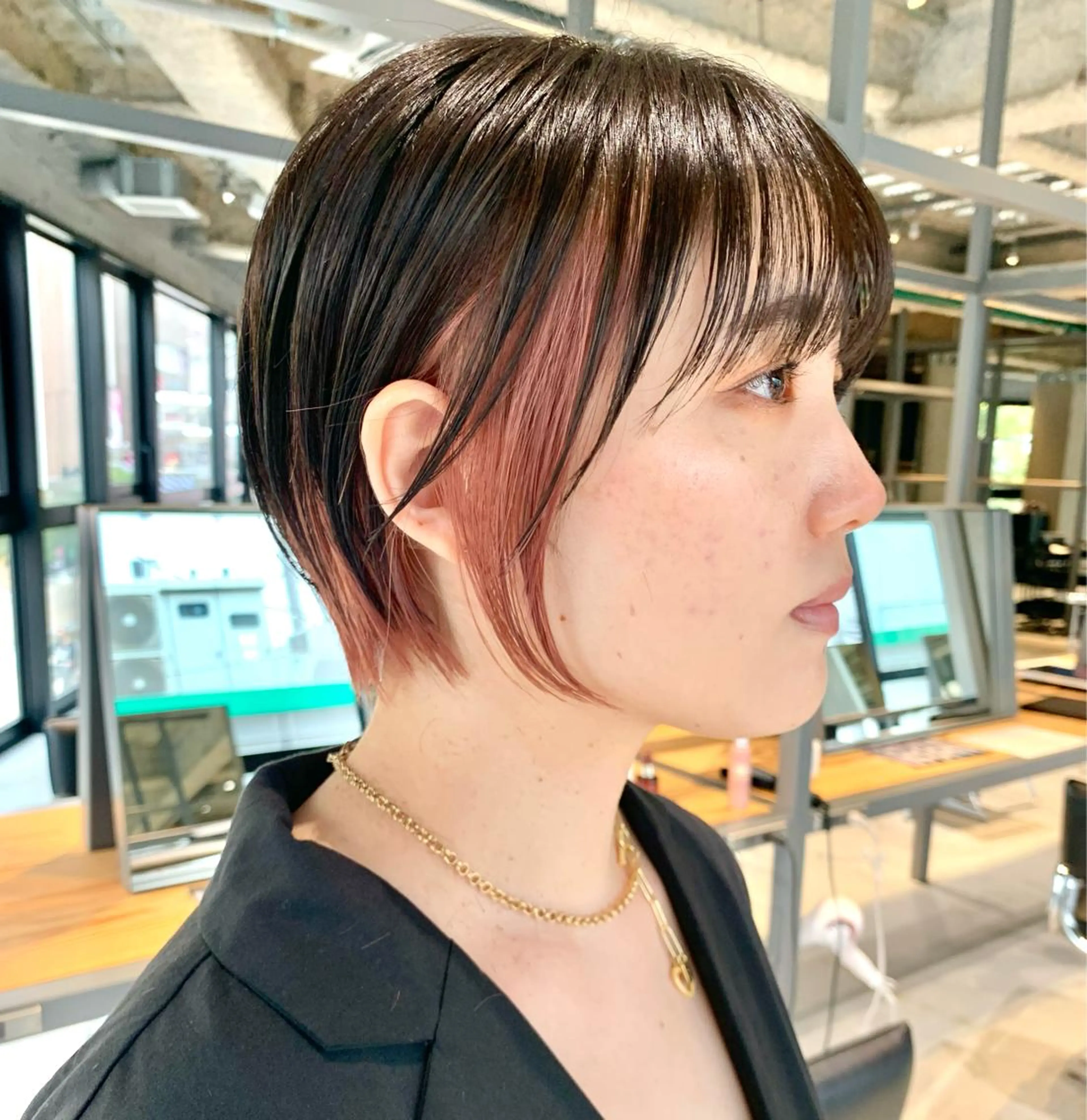 ショート カット ヘアカラー リョウ/ショート /ハイトーン/八王子のヘアスタイル