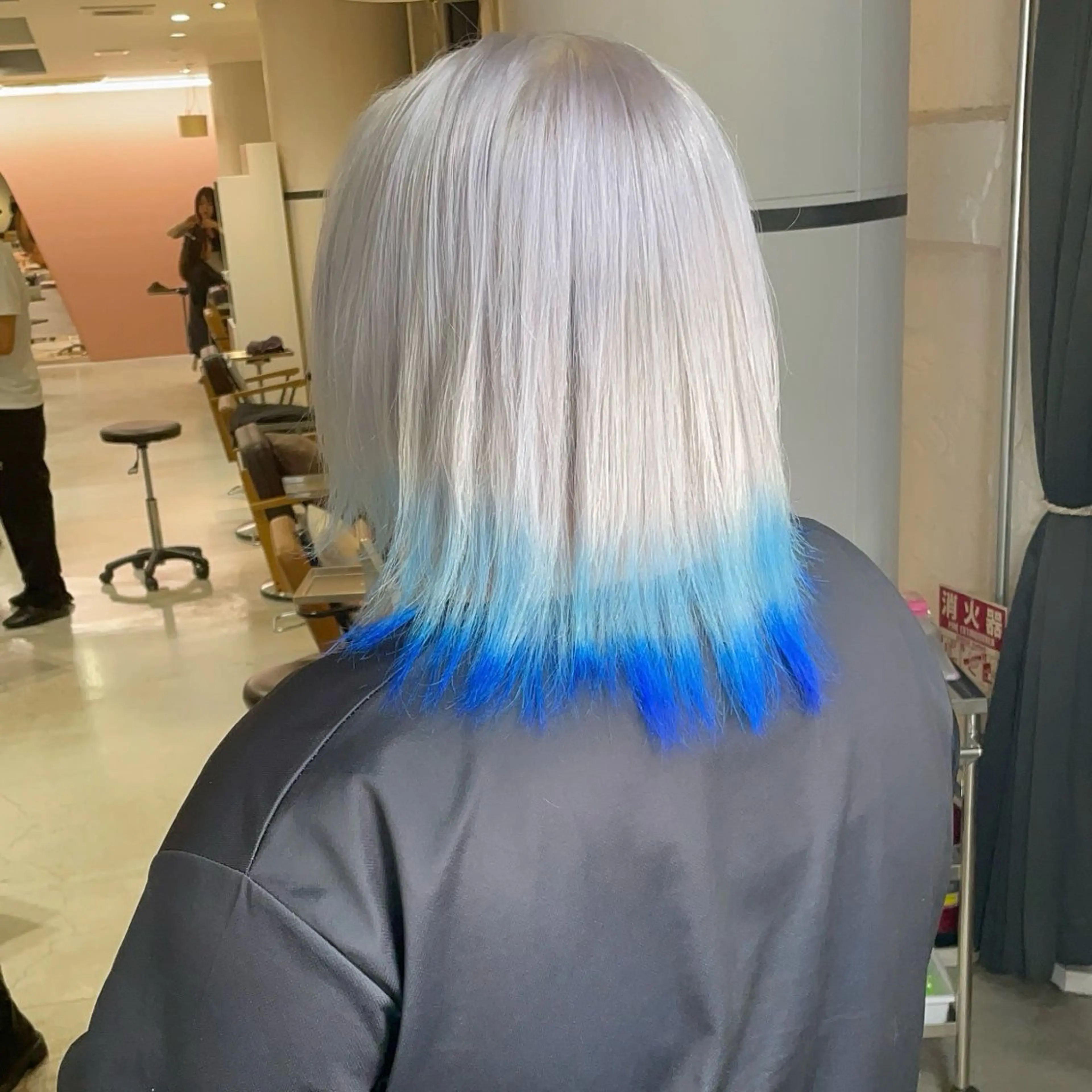 ミディアム LUNTY NAMBA所属・派手髪支持率No1 Eisukeのヘアスタイル