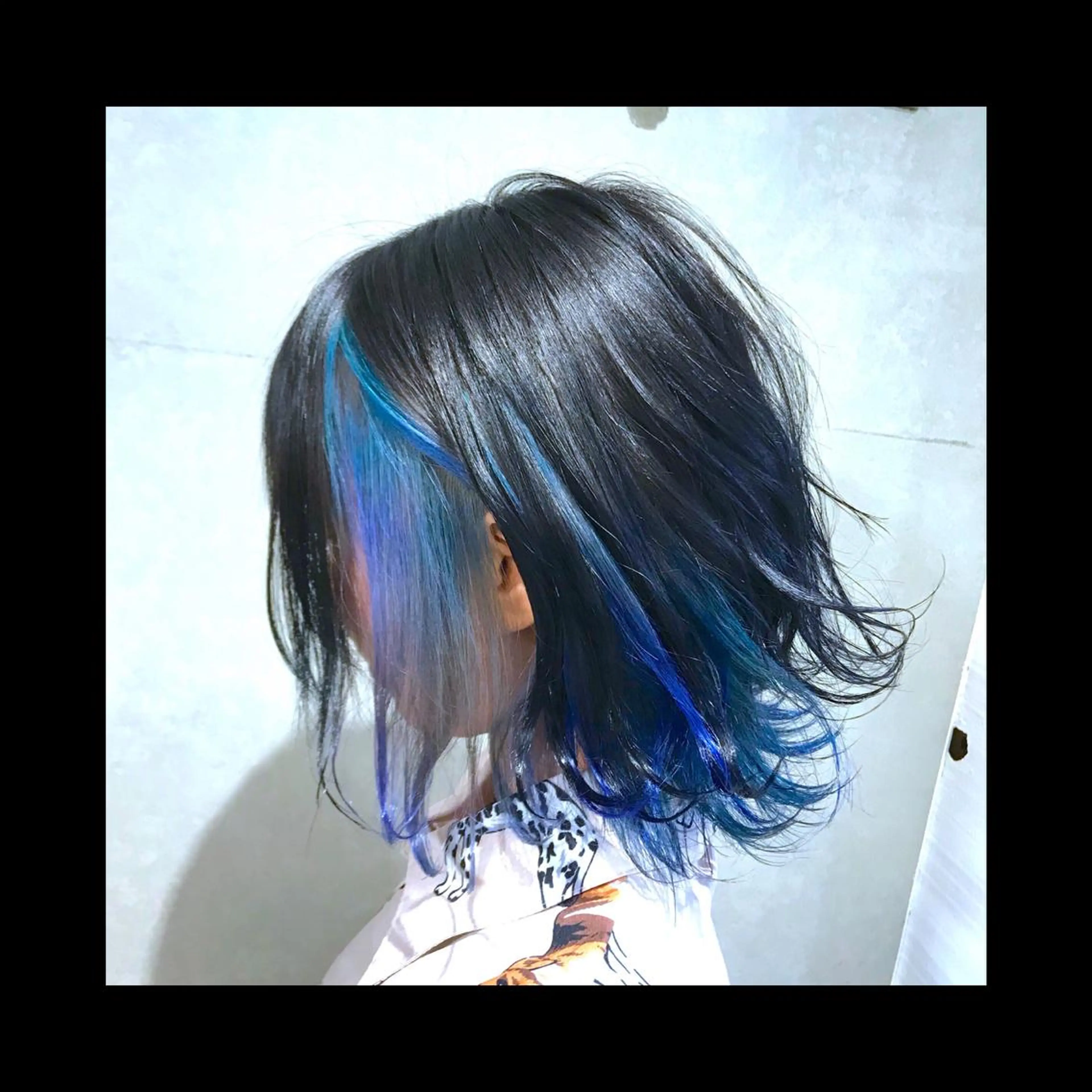 ショート ヘアカラー 及川シゲル 髪質改善講師のヘアスタイル