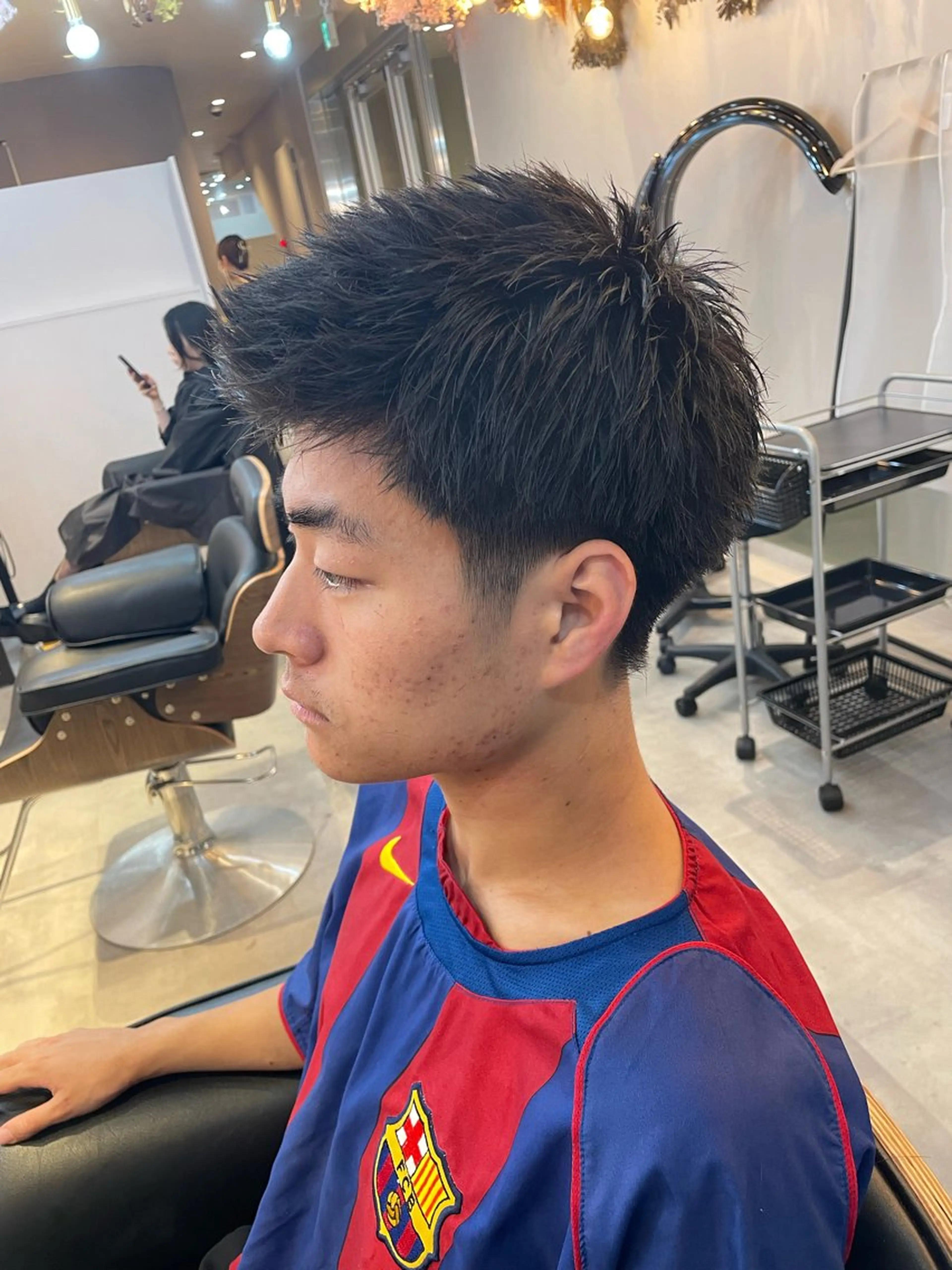 メンズ スパイキーショート 刈り上げ カット MAQUM所属・【メンズ特化】渡部 京弘/パーマのヘアスタイル