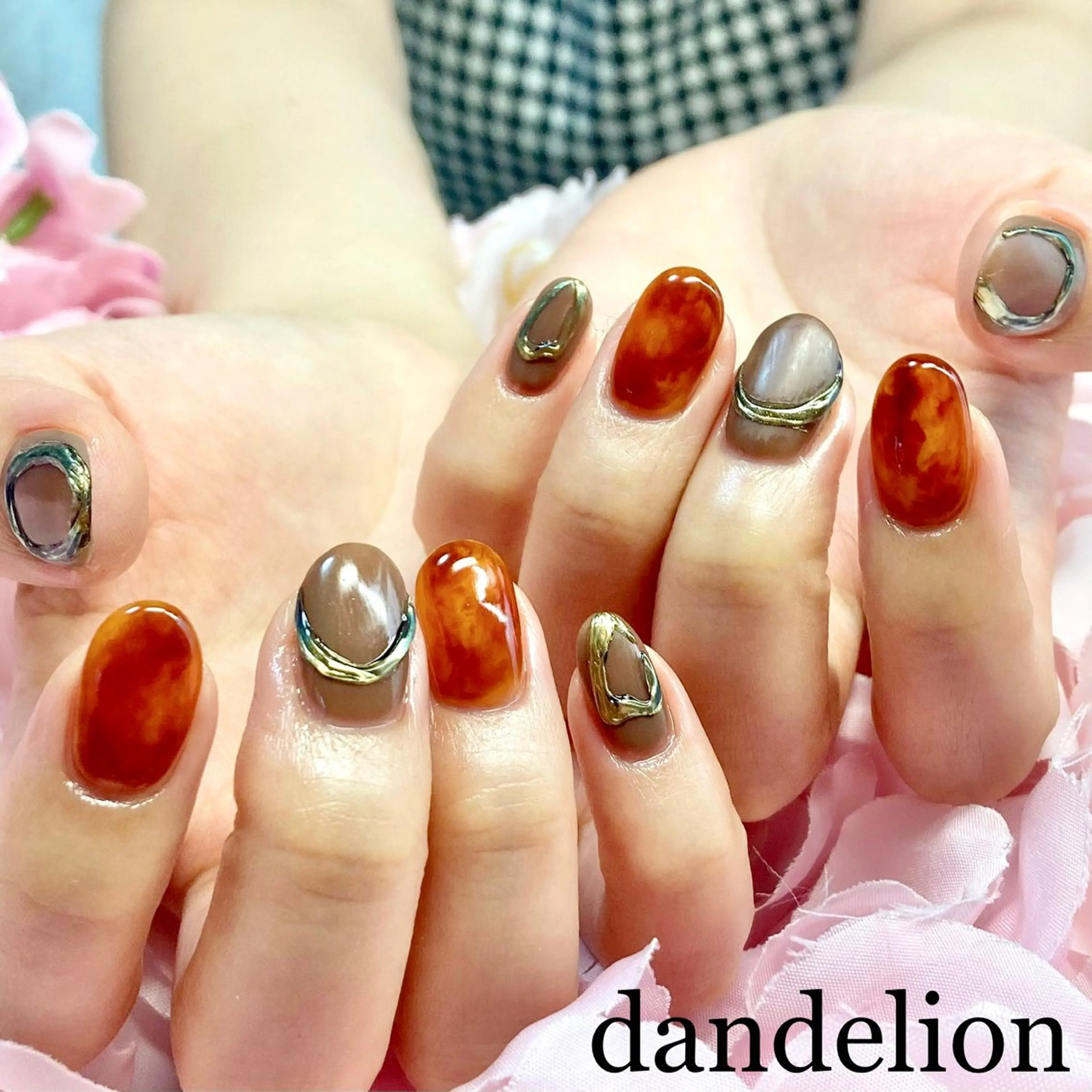 ネイル ハンドネイル ハンドケア dandelion ダンデライオンのネイルデザイン