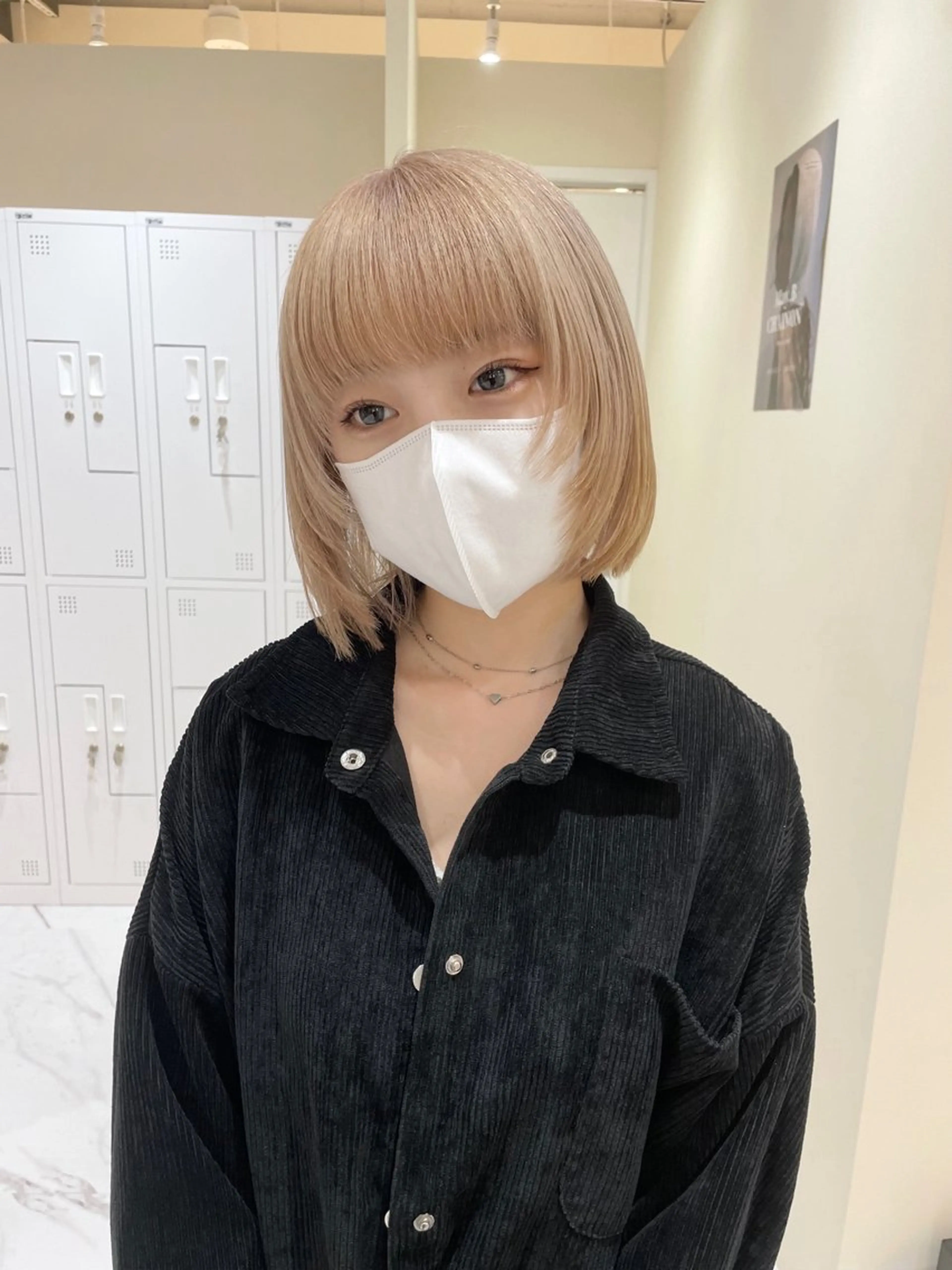 ミディアム カラー ヘアアレンジ ベージュカラー ブリーチ ブロンド ブロンドベージュ ダブルカラー maoブリーチ無し 似合わせカラーのヘアスタイル