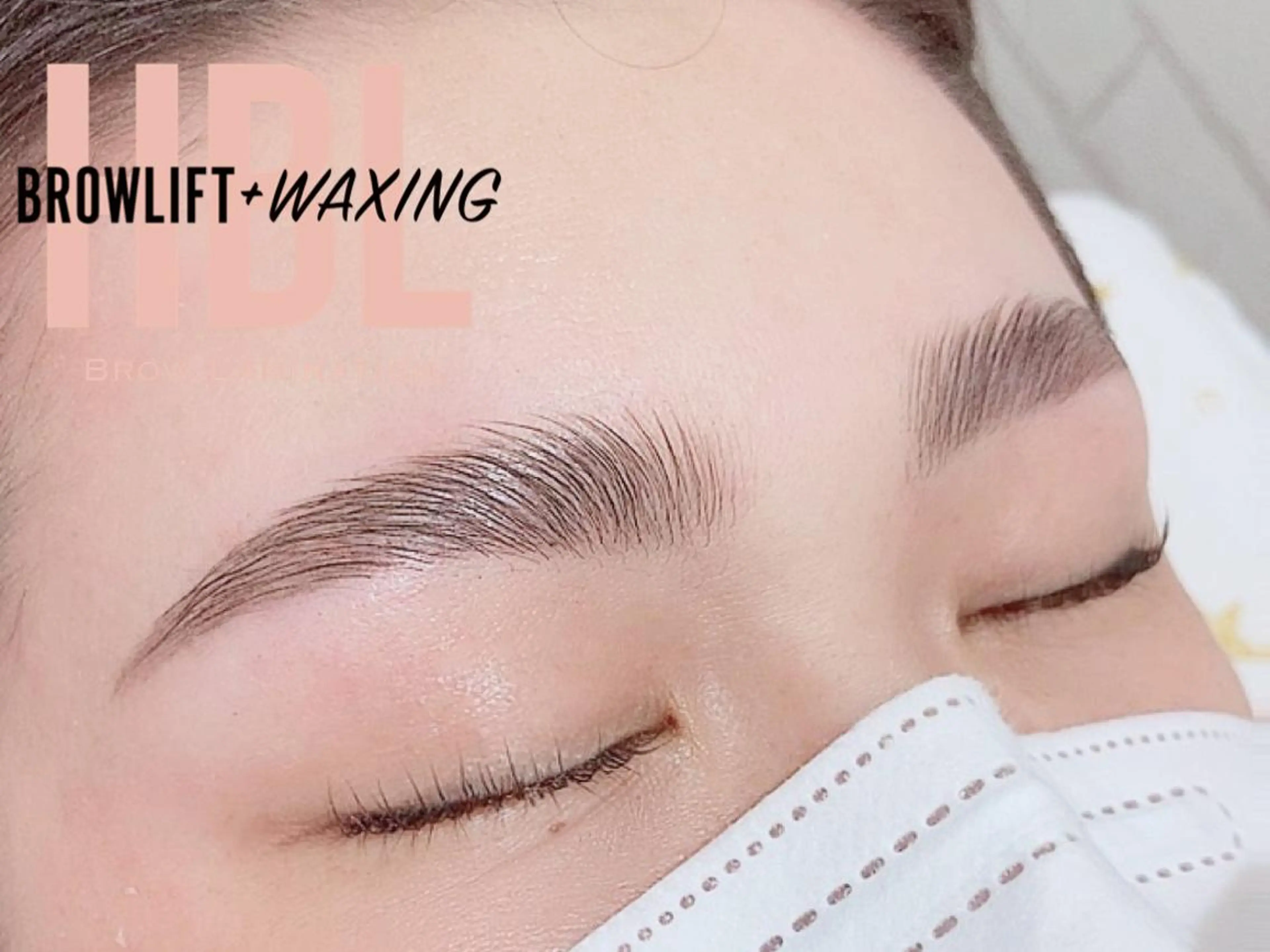 アイブロウ トレヴァーデルチザン inuiのマツエク・マツパデザイン