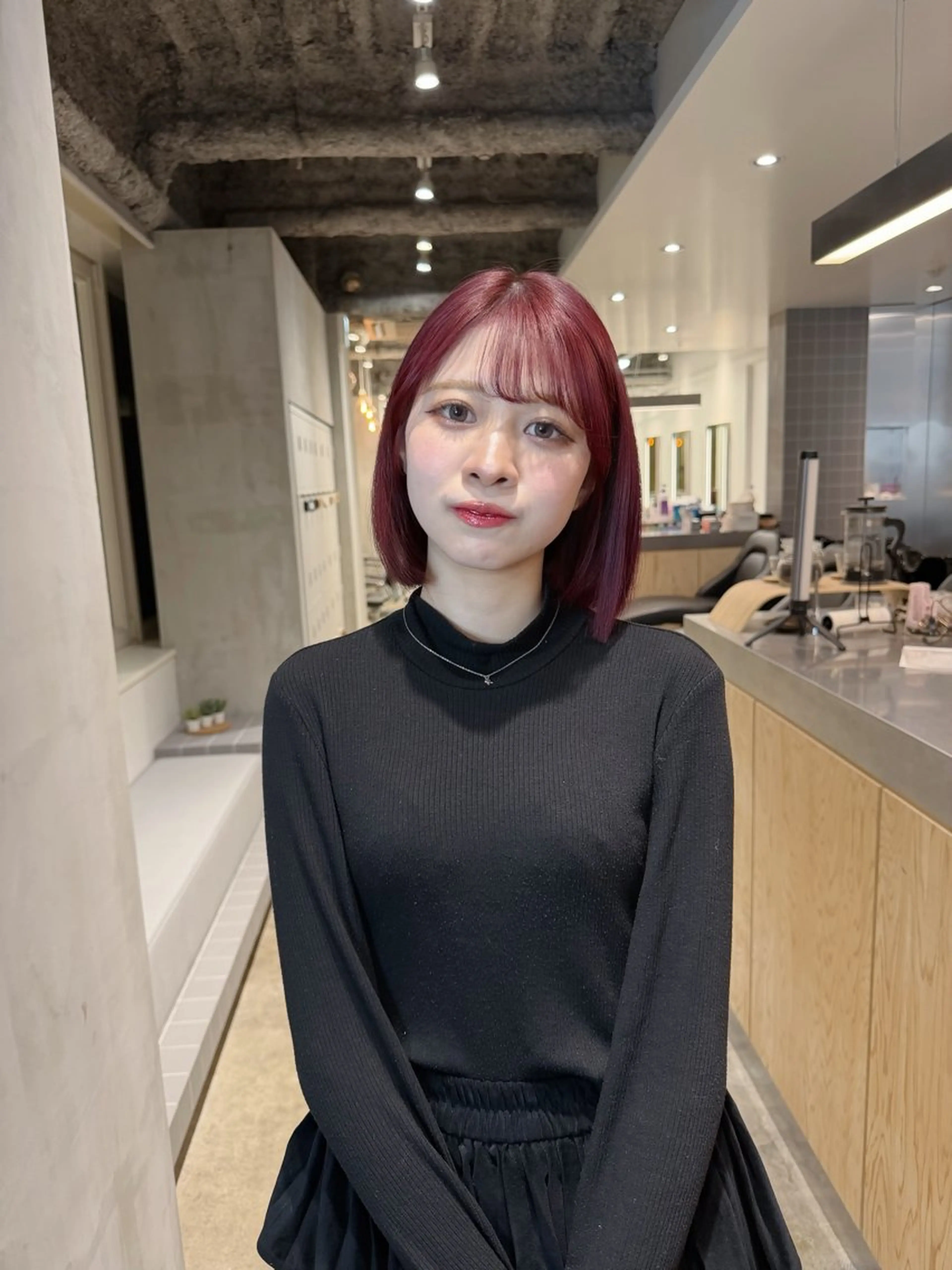 カラー カット ヘアカラー トリートメント ハイトーン/ブリーチ /ウルフ/しゅーたのヘアスタイル