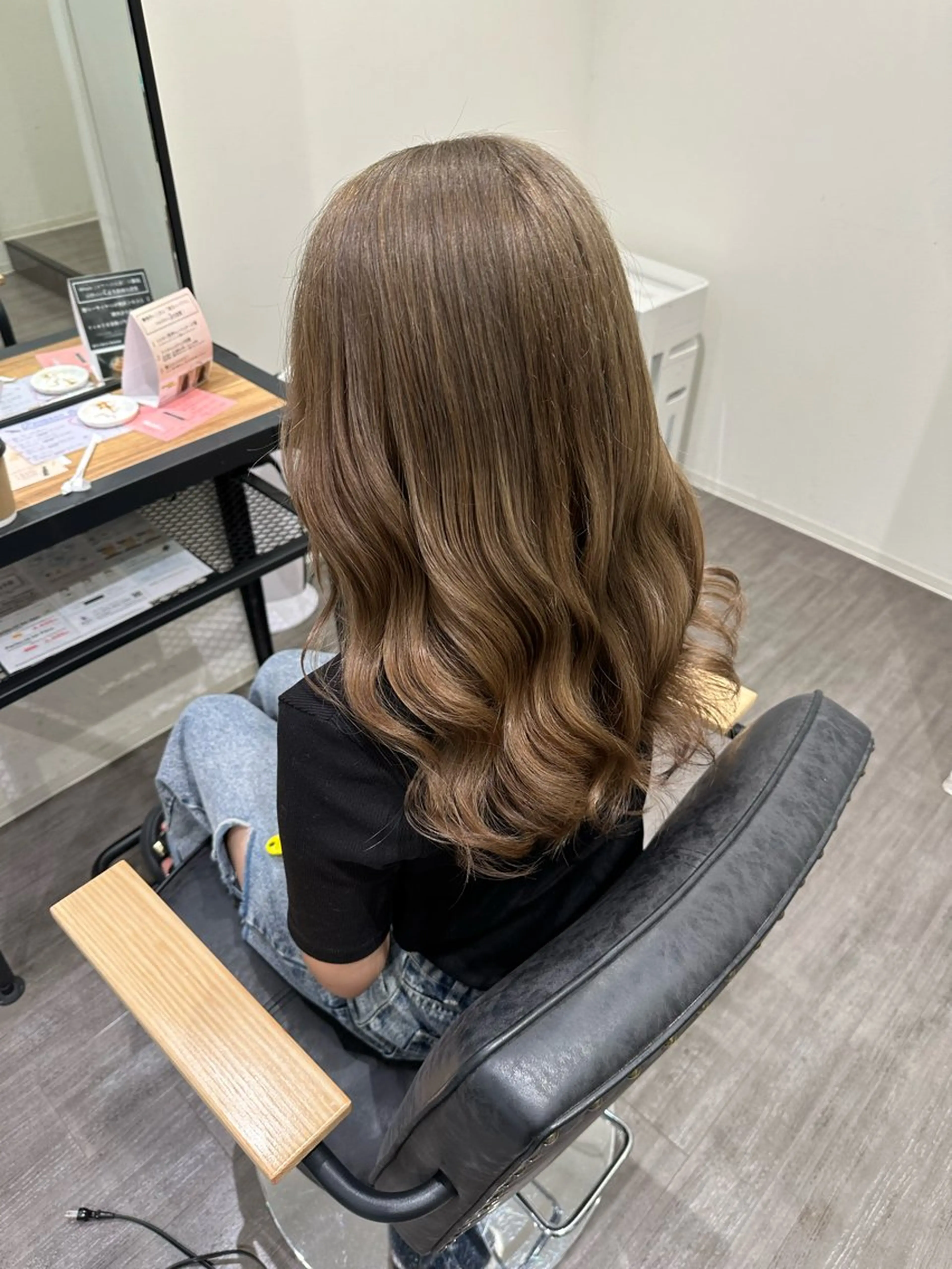 セミロング カラー グレージュ ミルクティーグレージュ カット ヘアカラー トリートメント 艶髪レイヤー上田 紗也🇰🇷💗のヘアスタイル