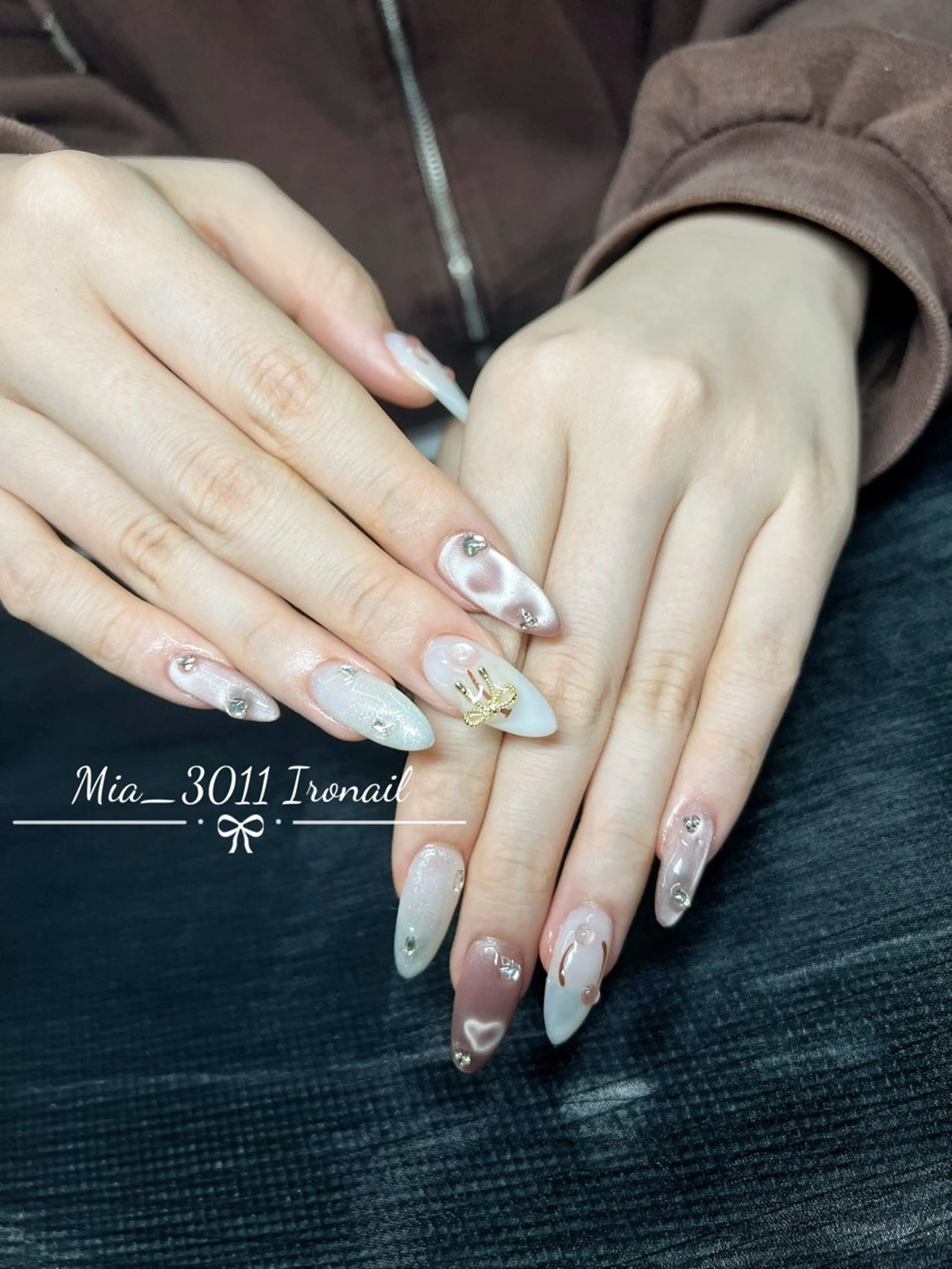 ネイル チークネイル フレンチネイル グラデーション 韓国ネイル マグネットネイル IRO NAIL MiAのネイルデザイン