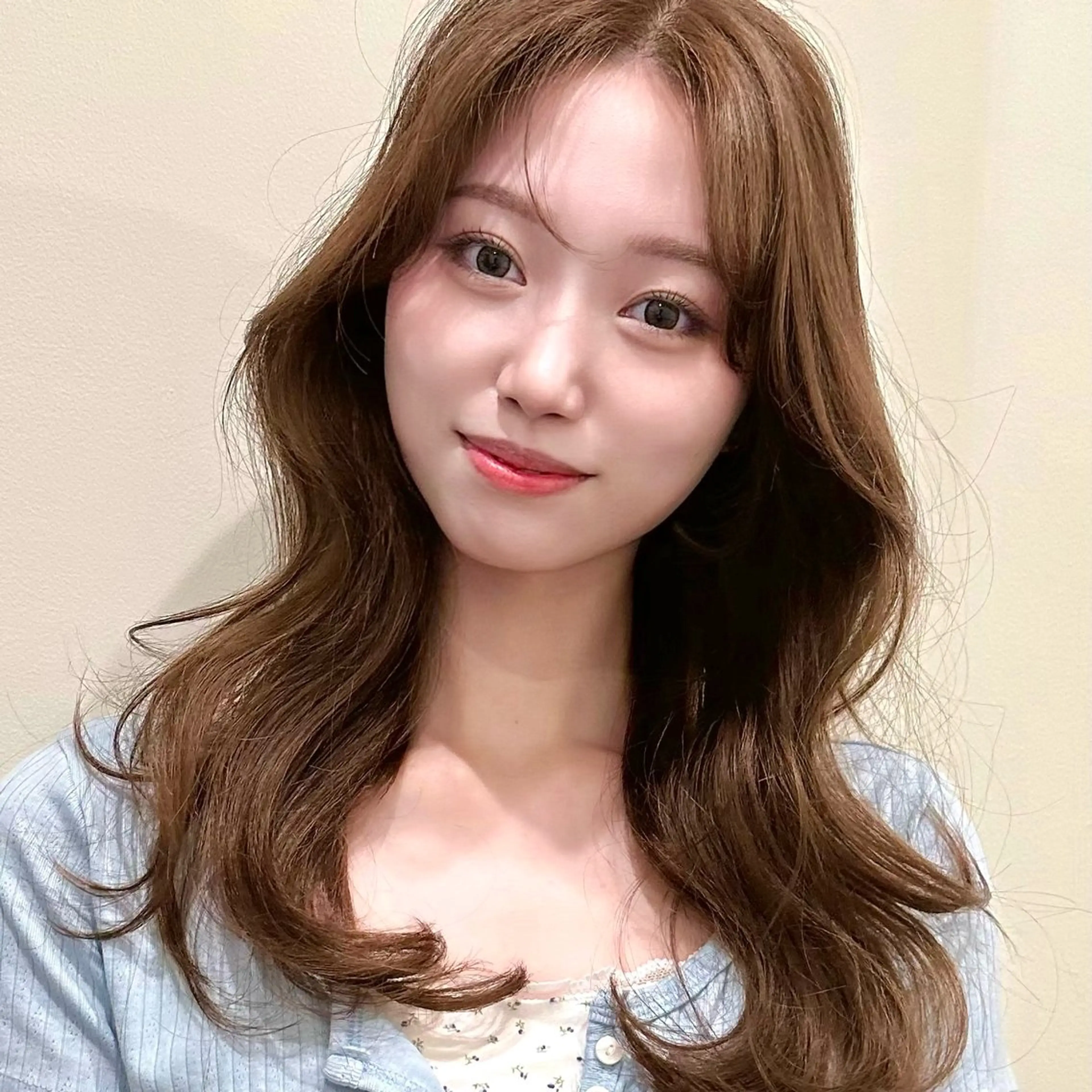 ロング カット ヘアカラー トリートメント 🌹ハッシュカット、 レイヤー韓国ヘア🌹のヘアスタイル