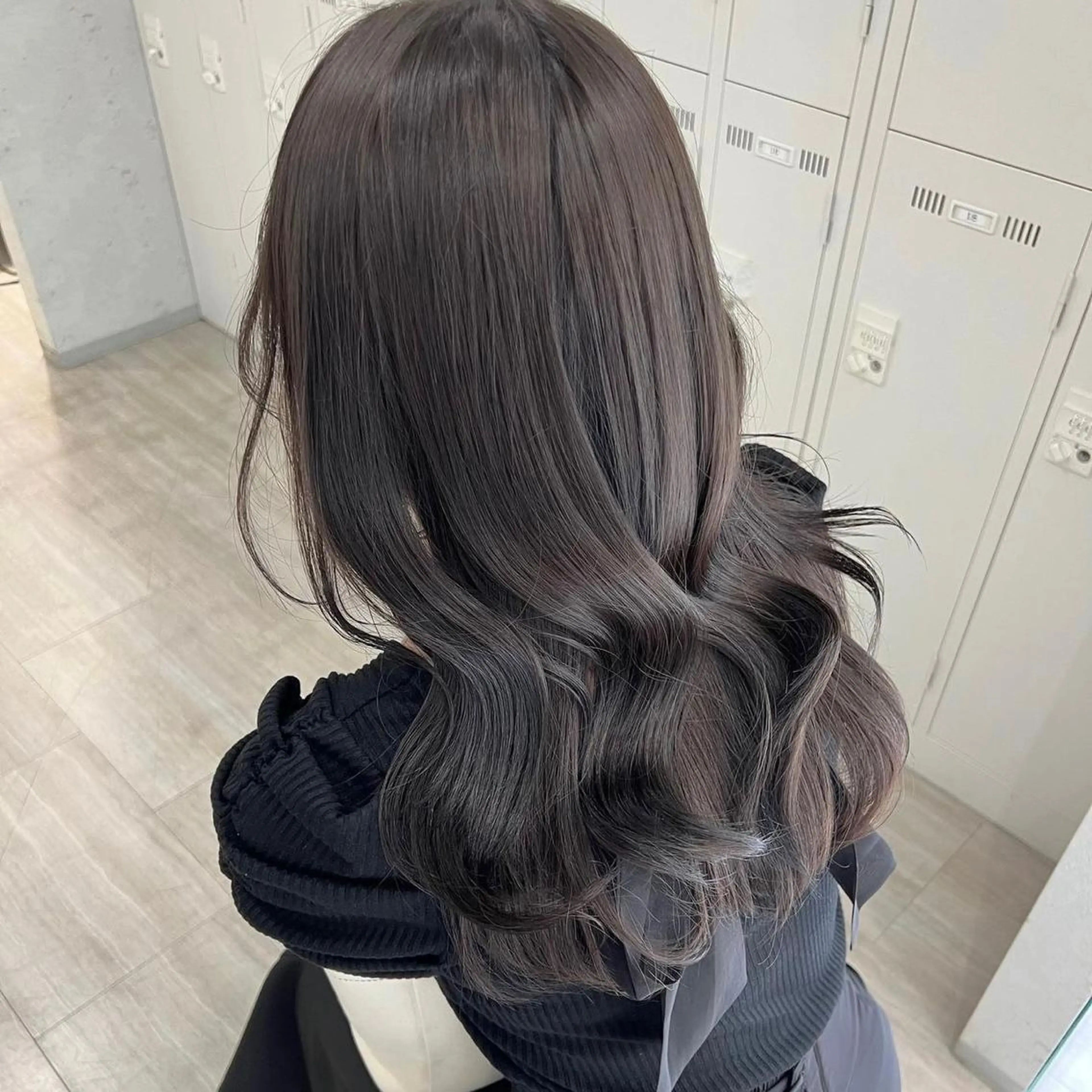 ロング カラー 透明感カラー 透明感カラー ふうか　渋谷のヘアスタイル