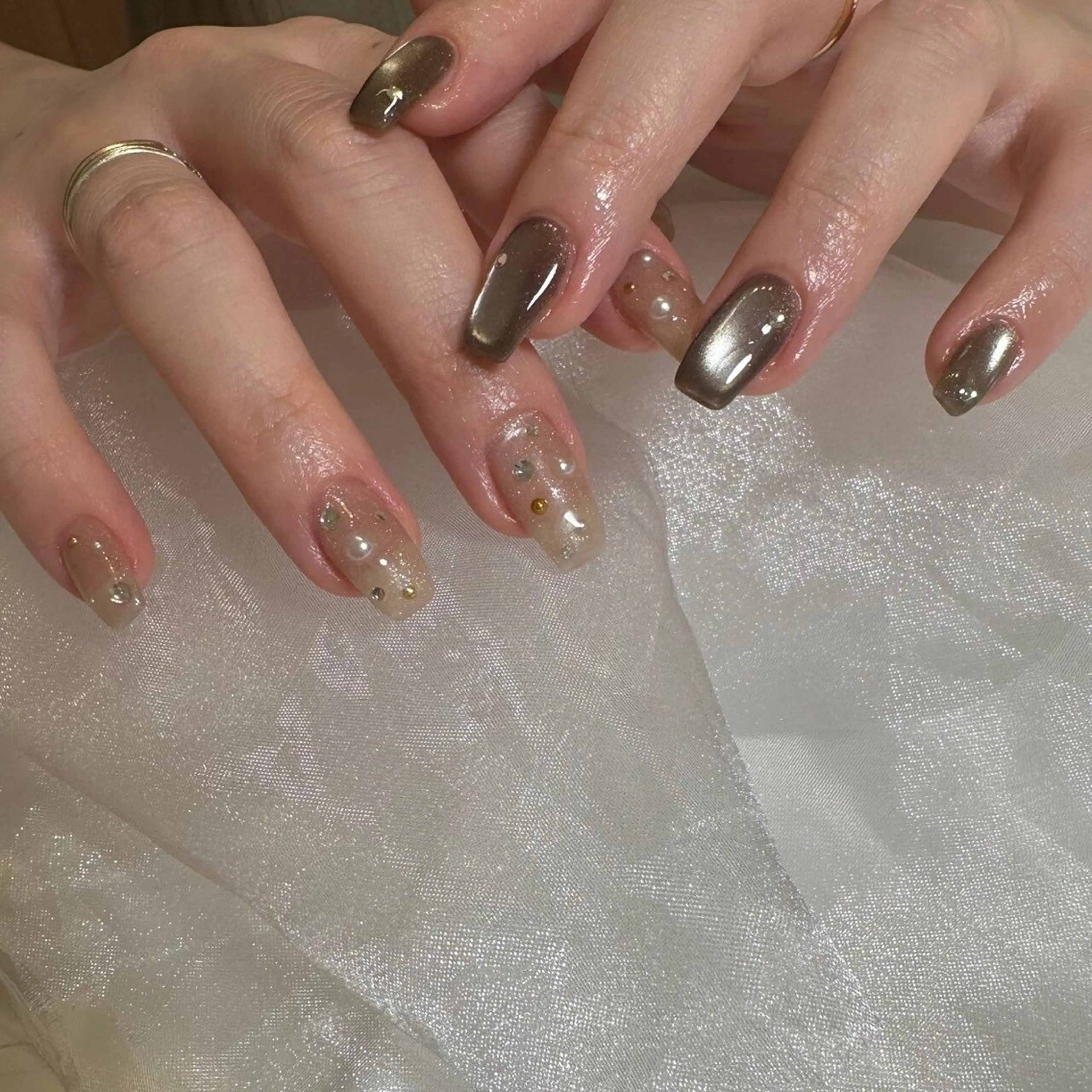 ネイル 岩本 紅空のネイルデザイン