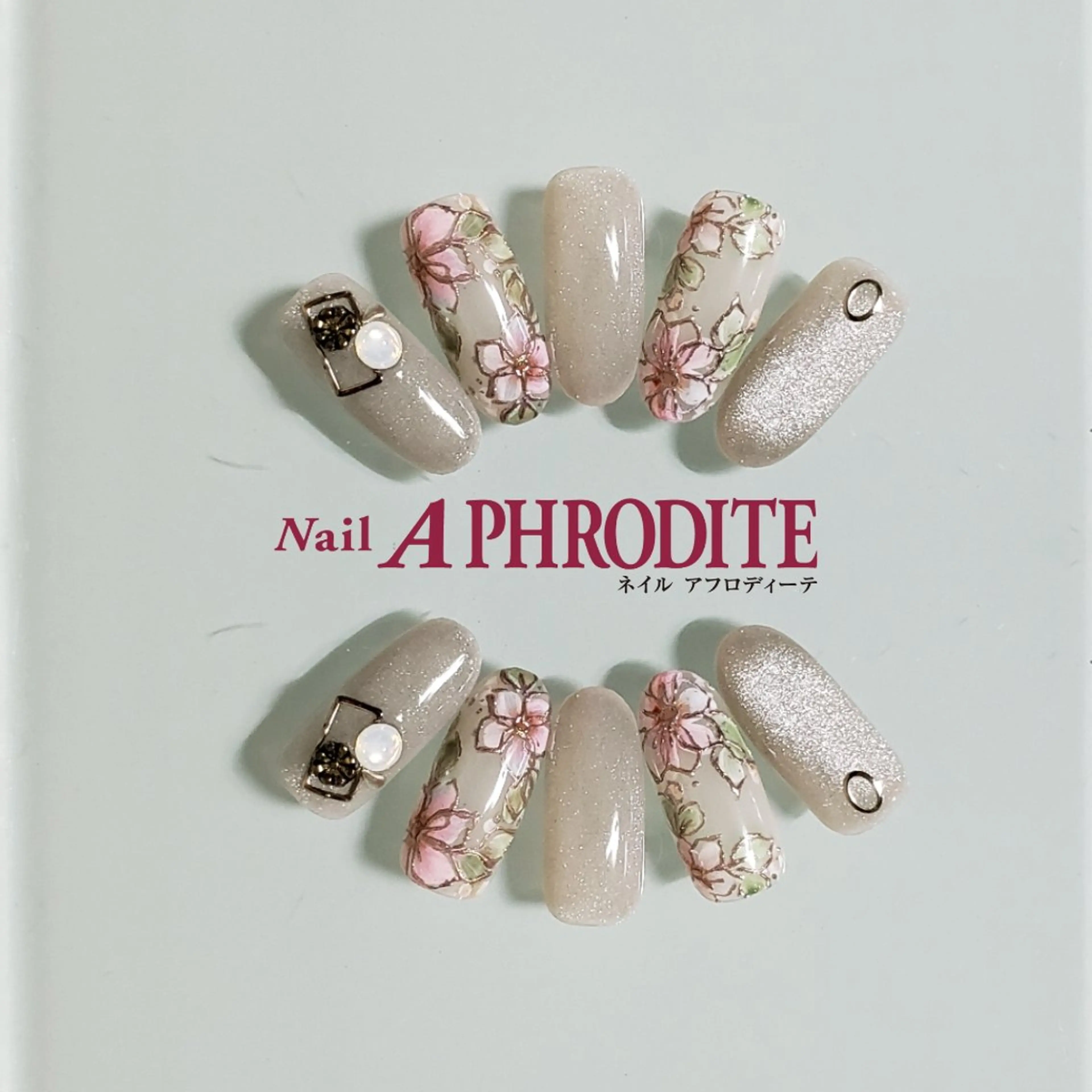ネイル ジェルネイル ニュアンスネイル スカルプネイル ソフトジェル ネイルチップ ハンドネイル Nail  Aphroditeのネイルデザイン