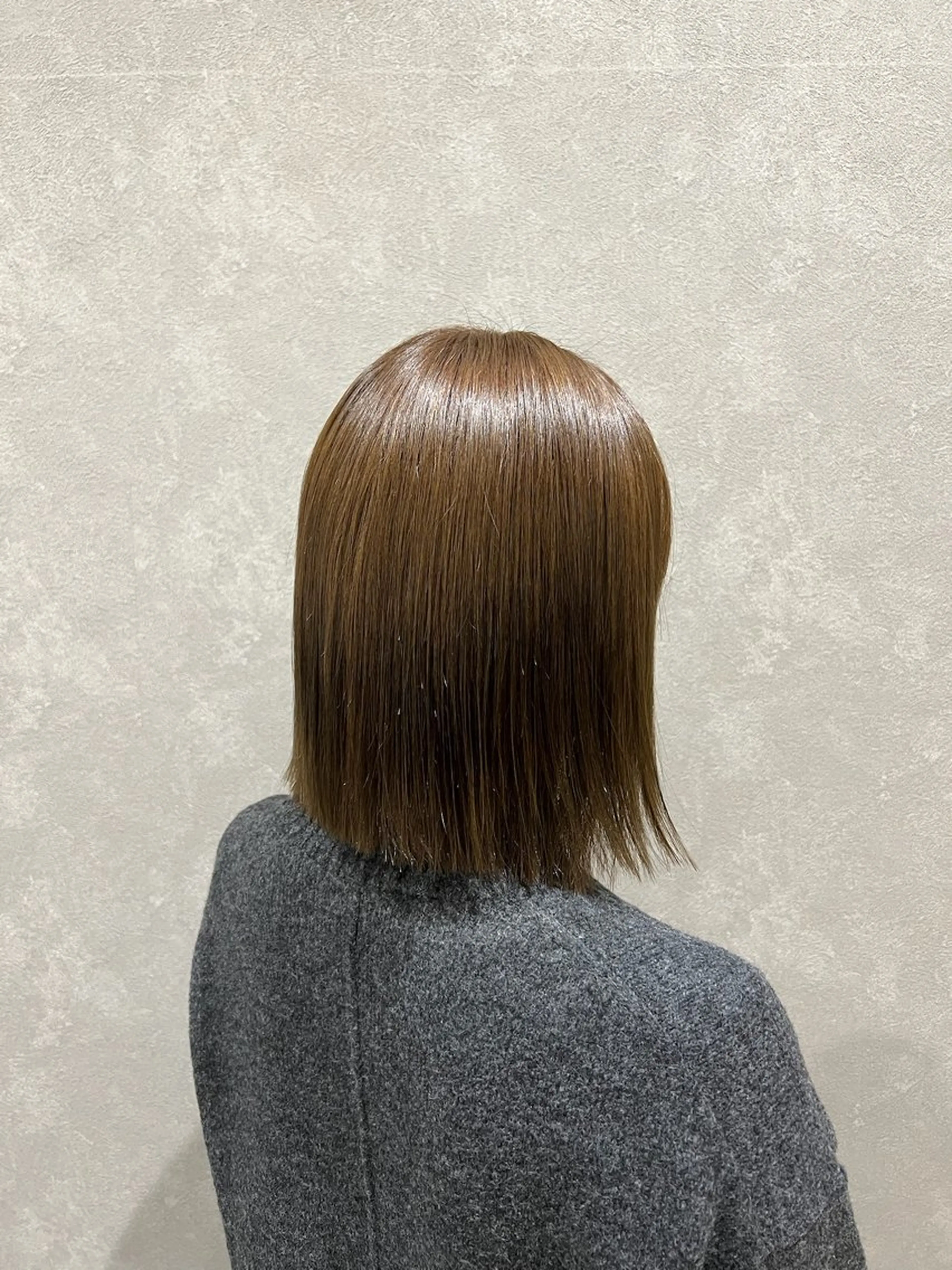 カラー オリーブカラー 髪質改善 リー天王寺所属・LeeTennoji Rinのヘアスタイル