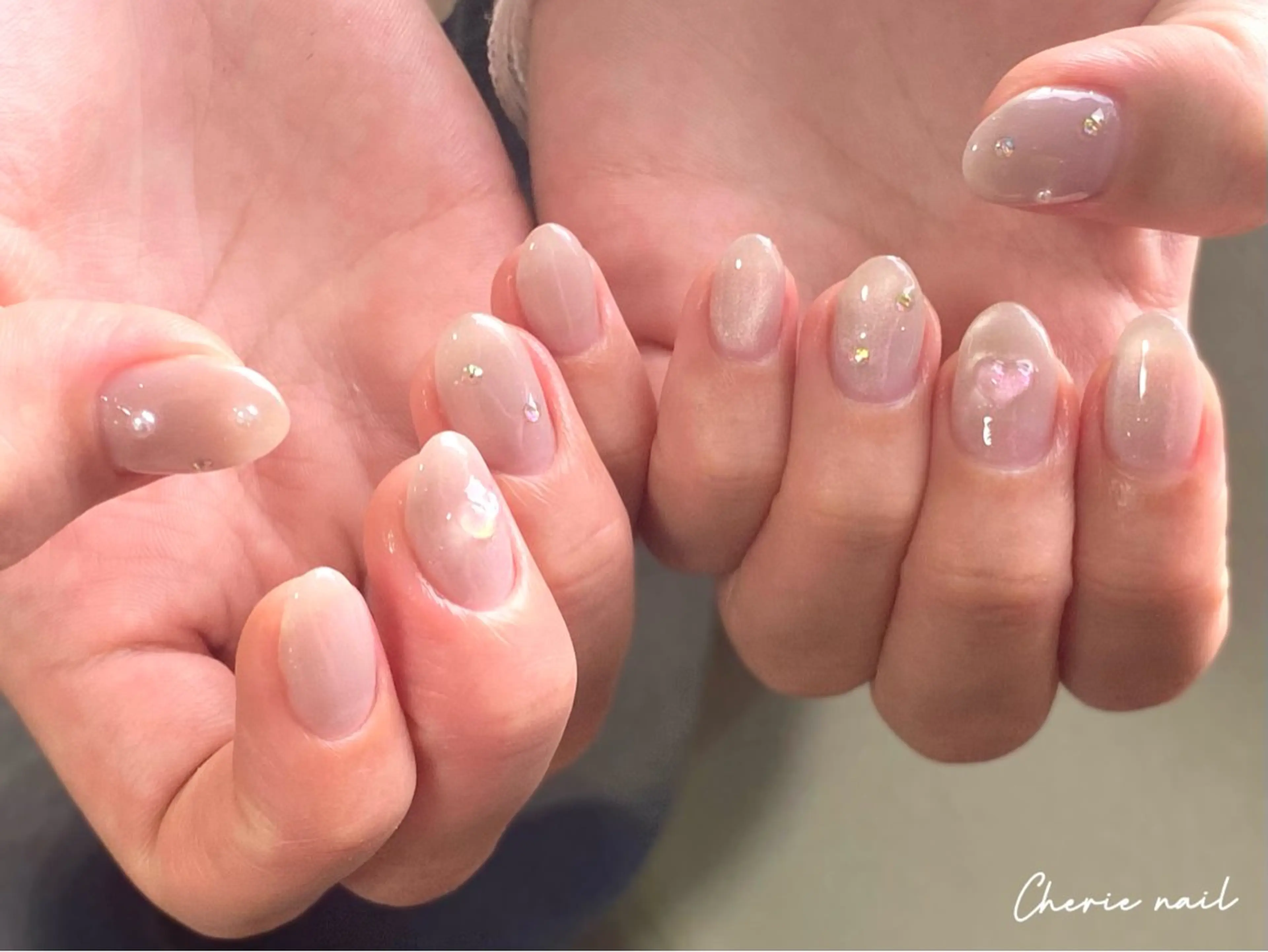 ネイル ジェルネイル ハート マグネットネイル オフィスネイル ピンク ハンドネイル Cherienail yunaのネイルデザイン