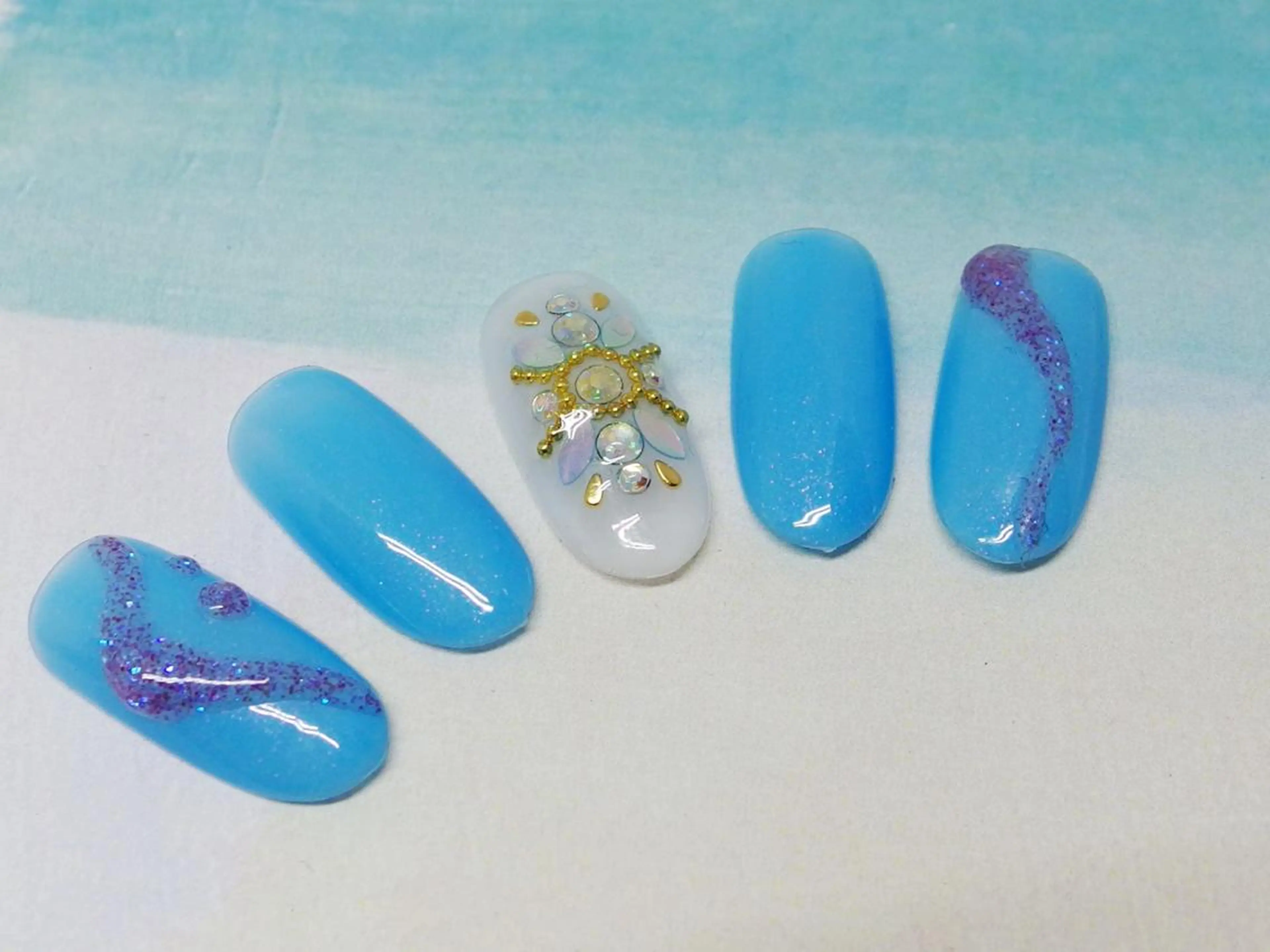 ネイル フットネイル ハンドネイル ティーエヌ 金山駅東口店のネイルデザイン