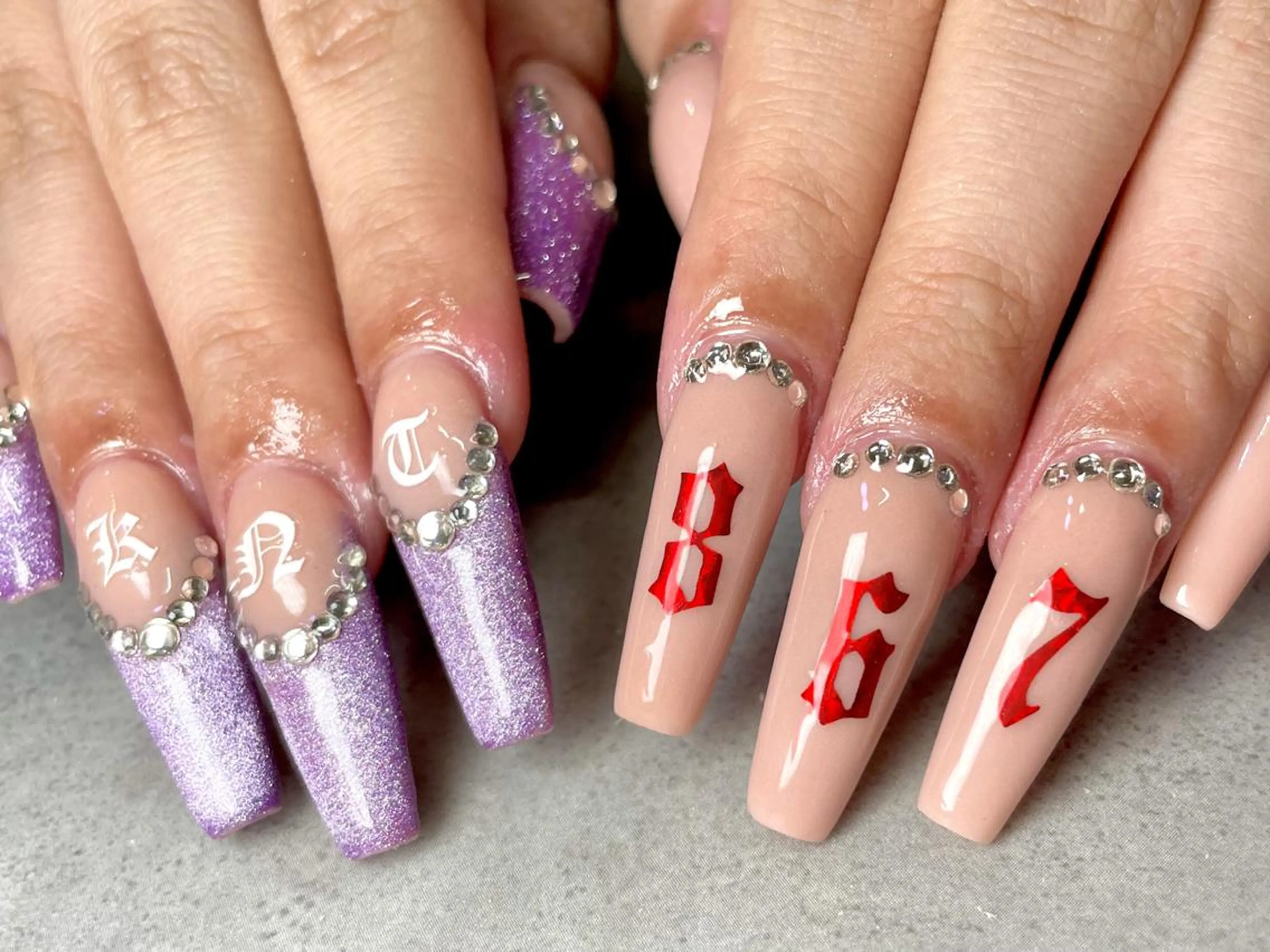 ネイル elu hのネイルデザイン