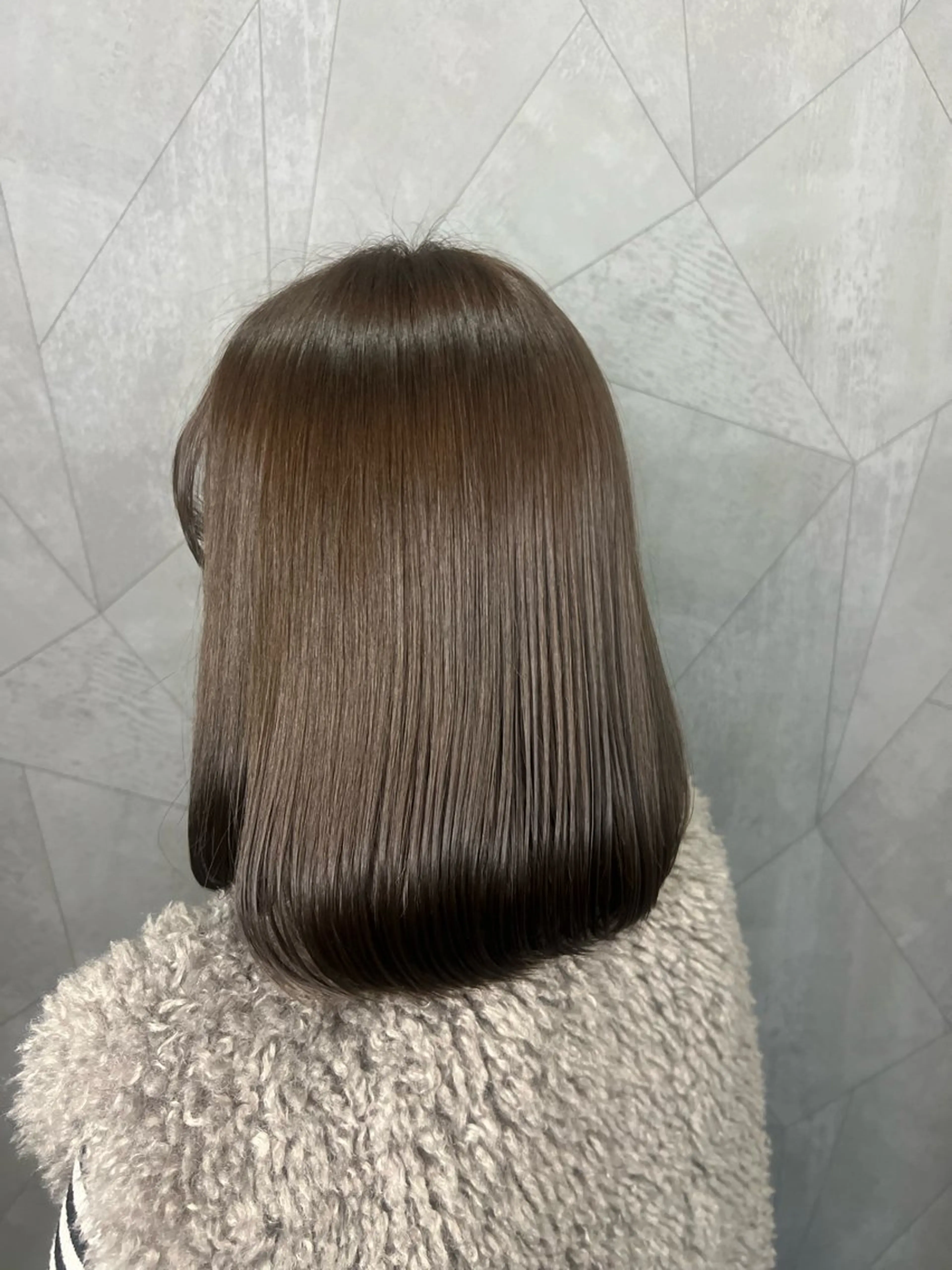 ショート 髪質改善&ハイトーンカラー BALE所属・Hikaru Memelu 中津店のマツエク・マツパデザイン