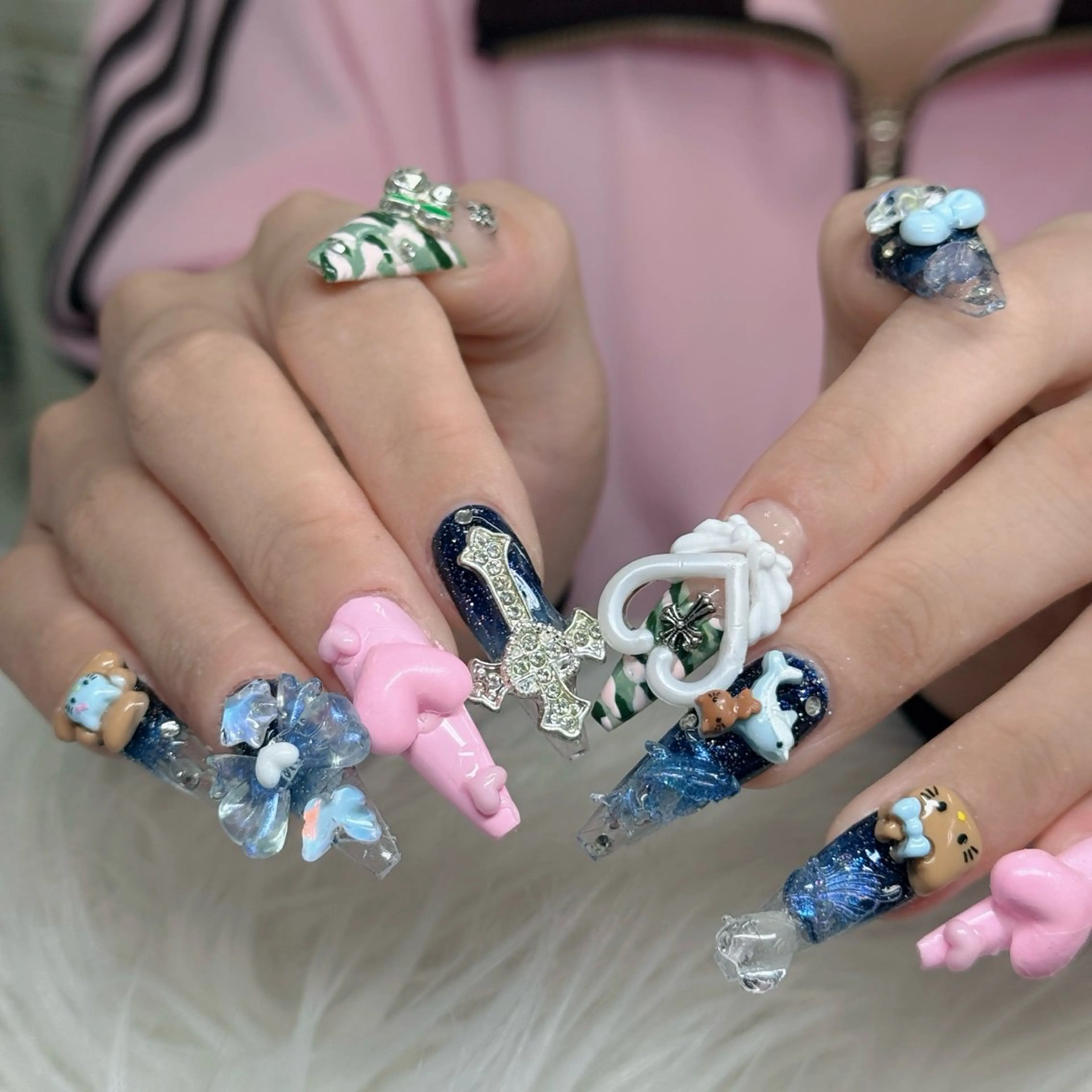 🦄キャラクター系・ネイルチップ長さ出し10本＋デザインやり・つけ放題の写真