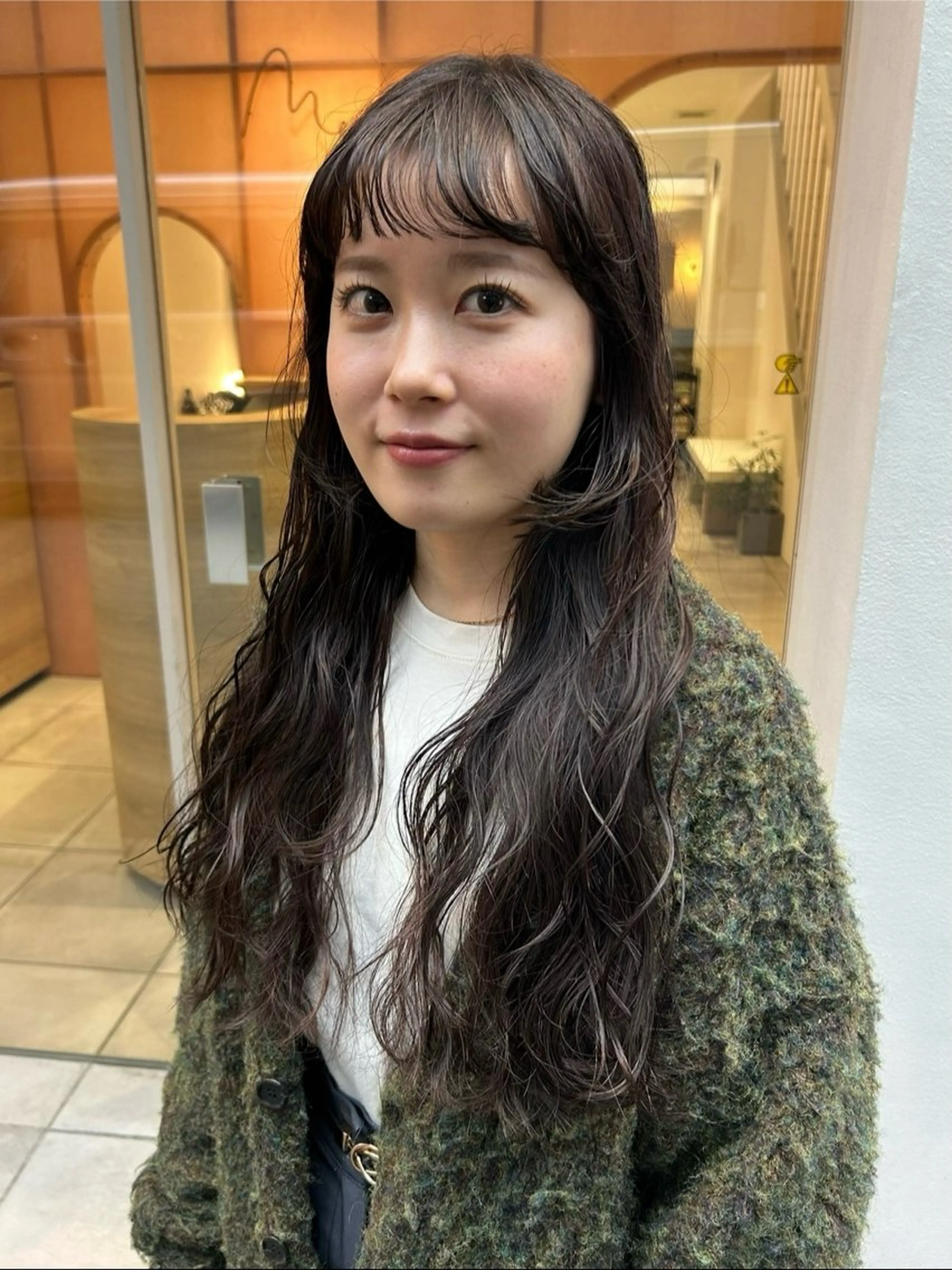 ロング パーマ カット パーマ トリートメント hanabi / パーマのヘアスタイル