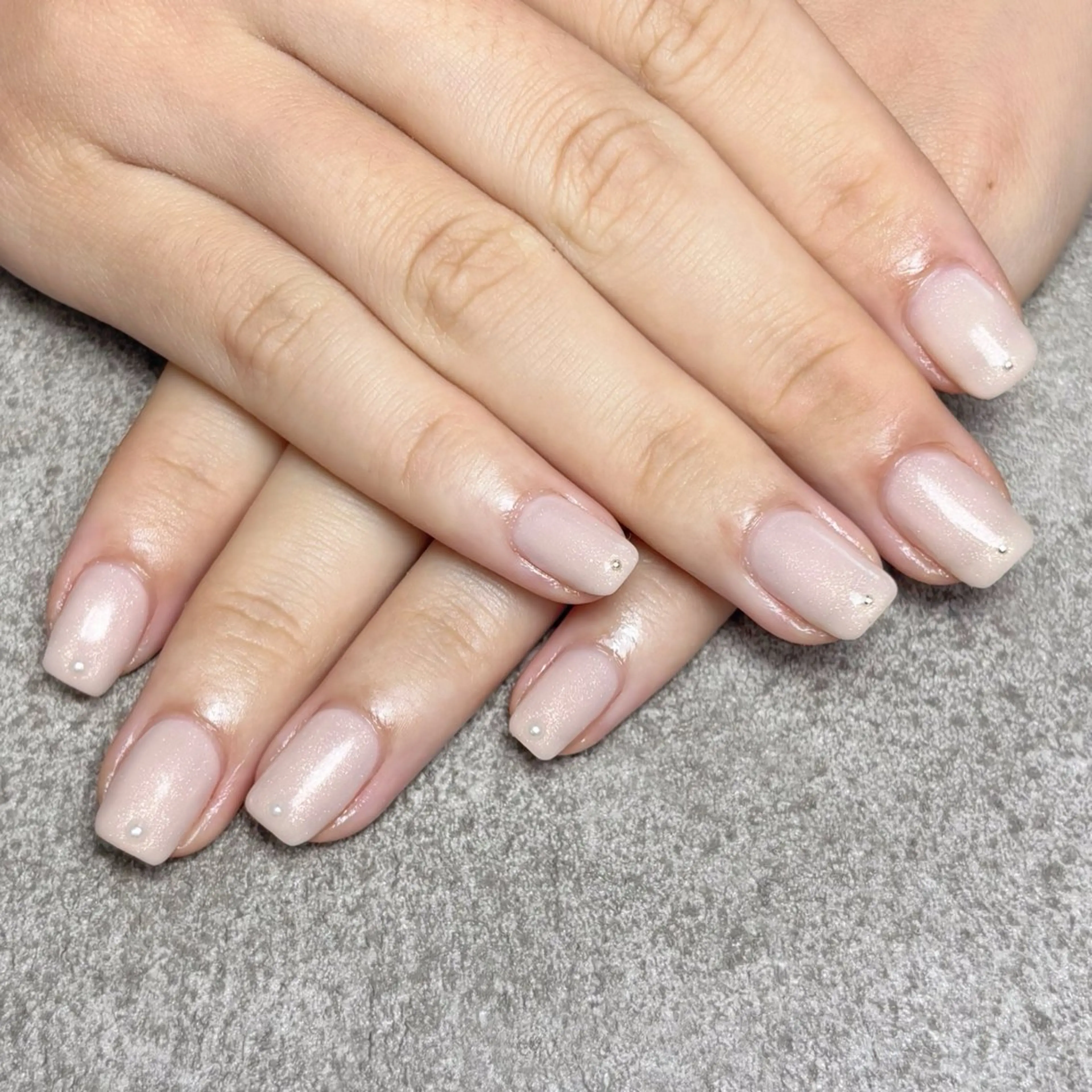 ネイル ハンドネイル nailroom DIASOMNIAのネイルデザイン