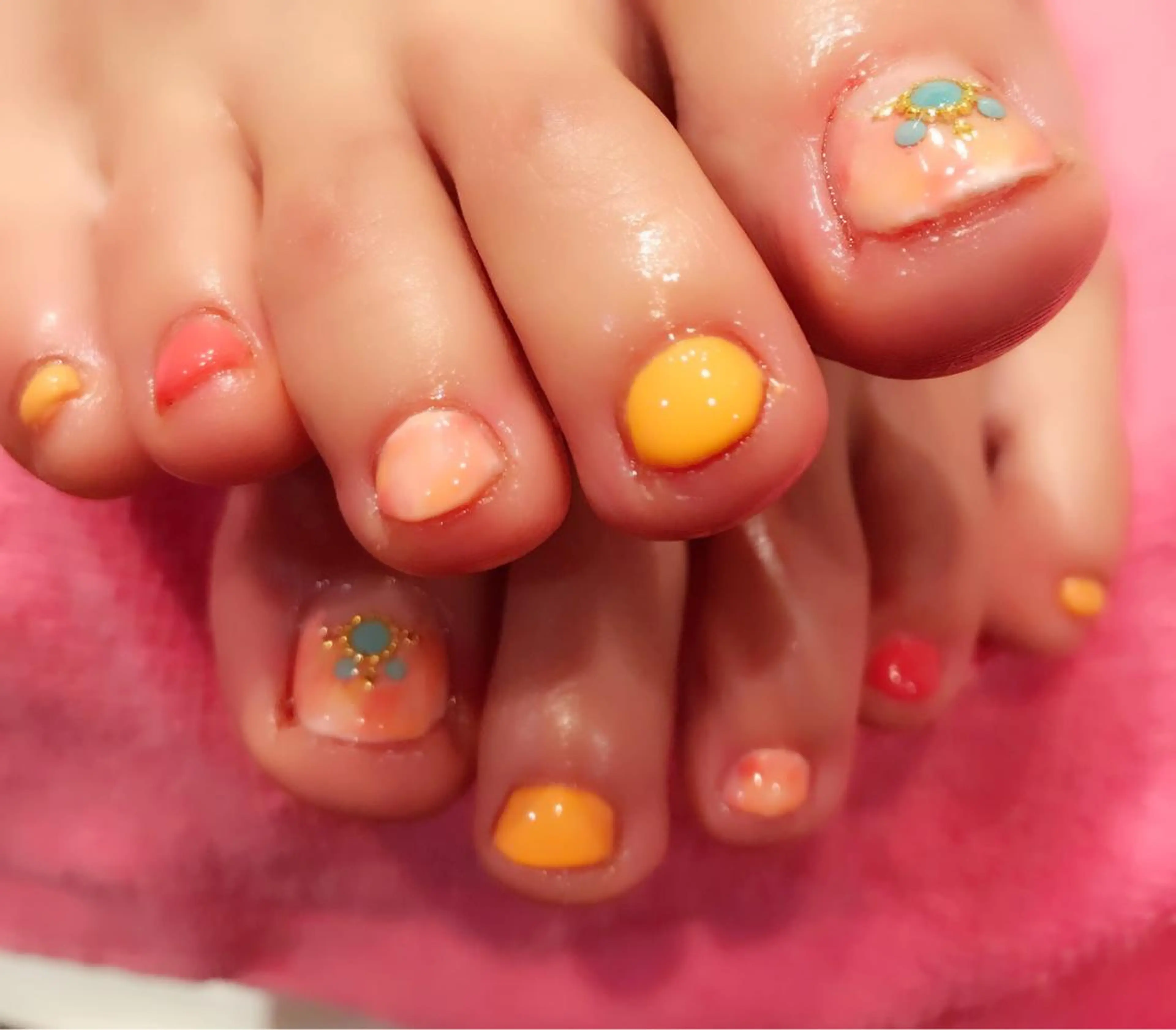 ネイル フットネイル a yakaのネイルデザイン