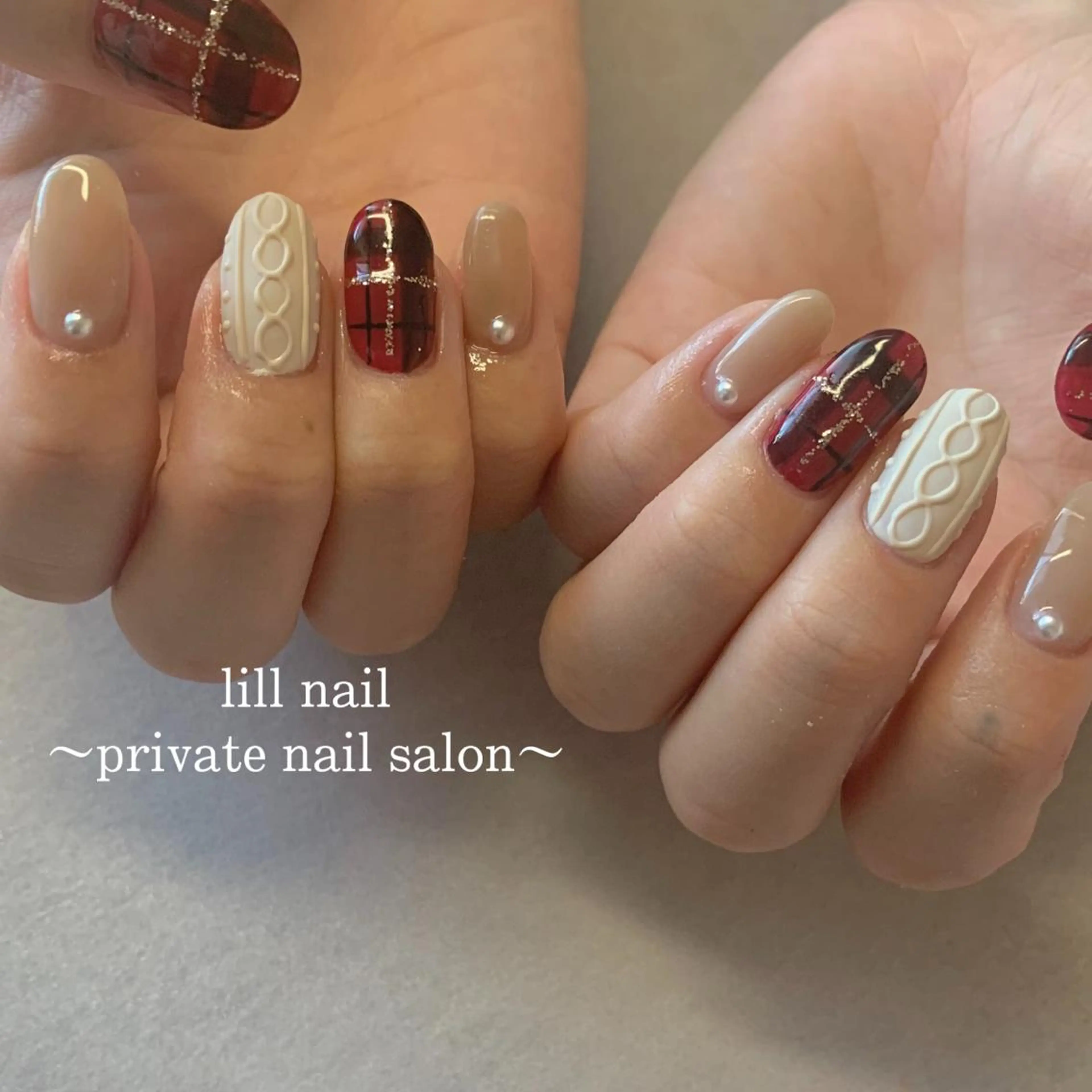 ミディアム pllia beautyのネイルデザイン